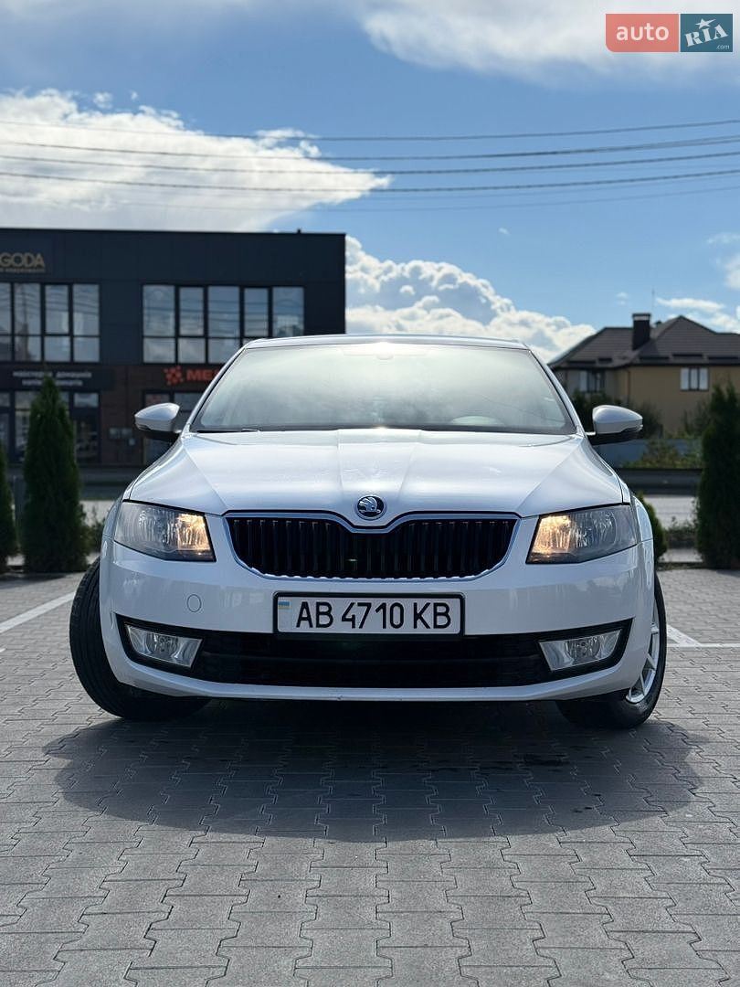 Skoda Octavia 2013 VIN TMBAC2NE2EB007667 фото оголошення 2 з 24