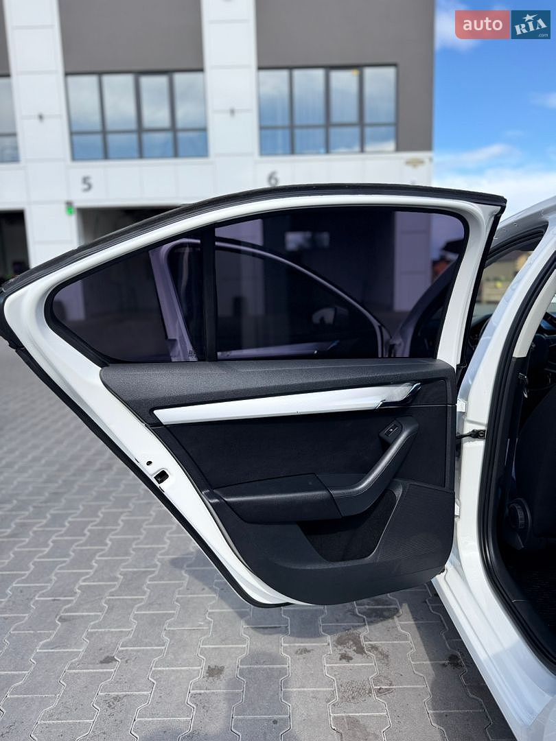 Skoda Octavia 2013 VIN TMBAC2NE2EB007667 фото оголошення 10 з 24
