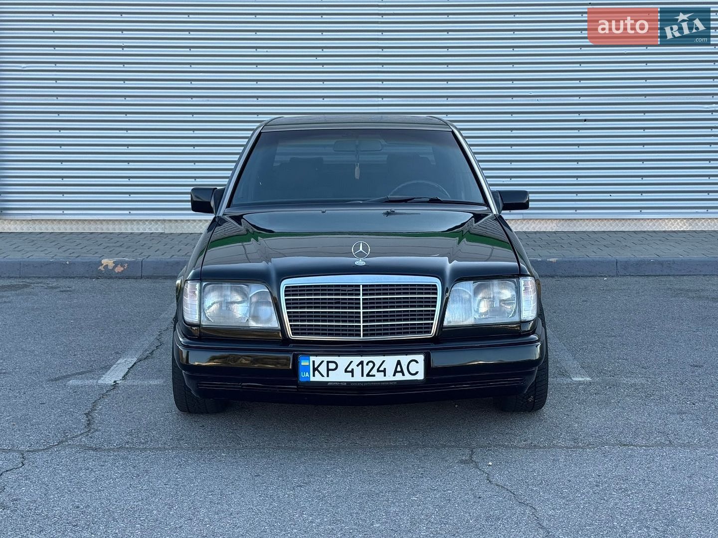 Mercedes-Benz E-Class 1994 VIN WDB1240281C041490 фото оголошення 3 з 9