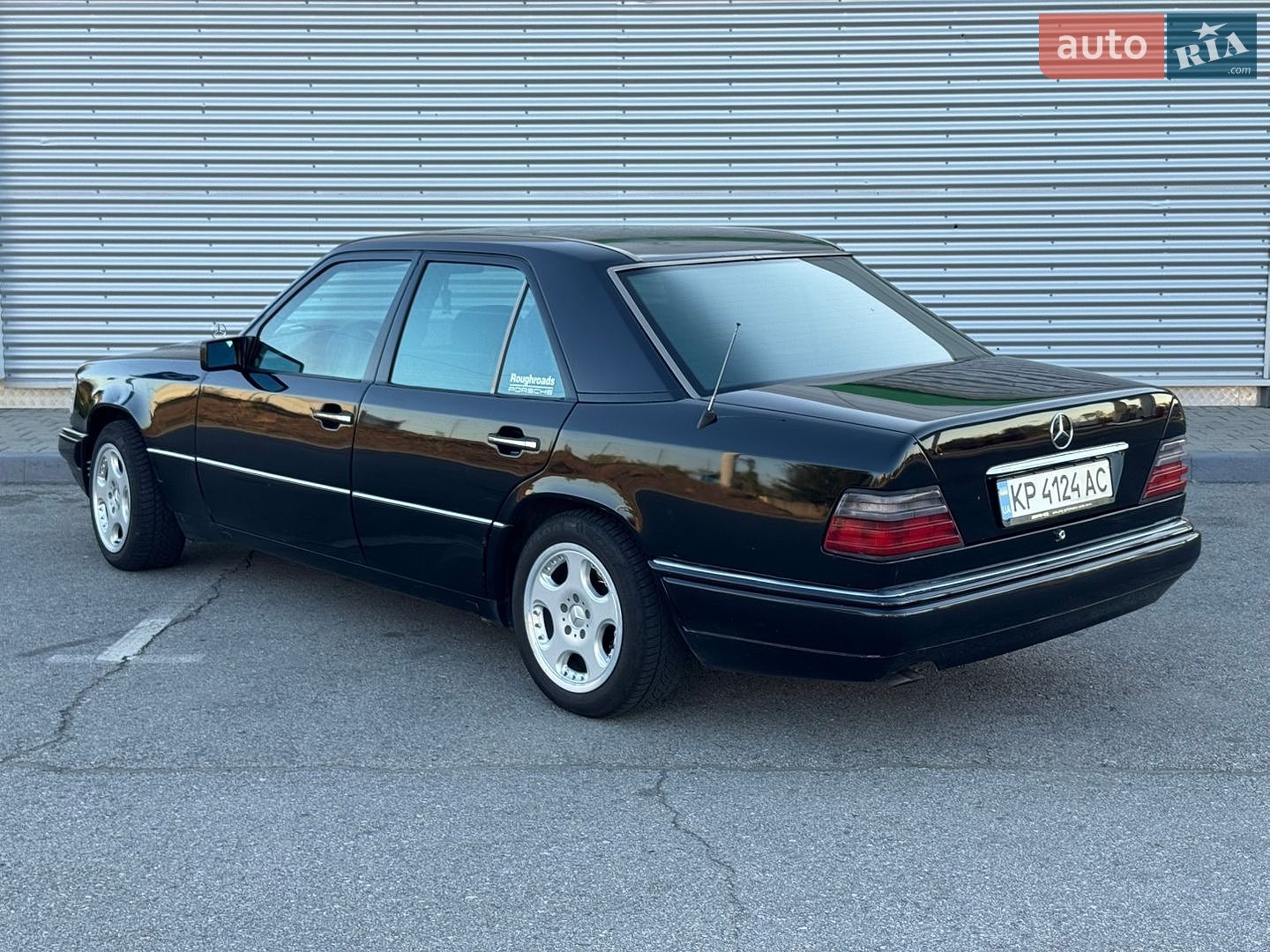 Mercedes-Benz E-Class 1994 VIN WDB1240281C041490 фото оголошення 6 з 9