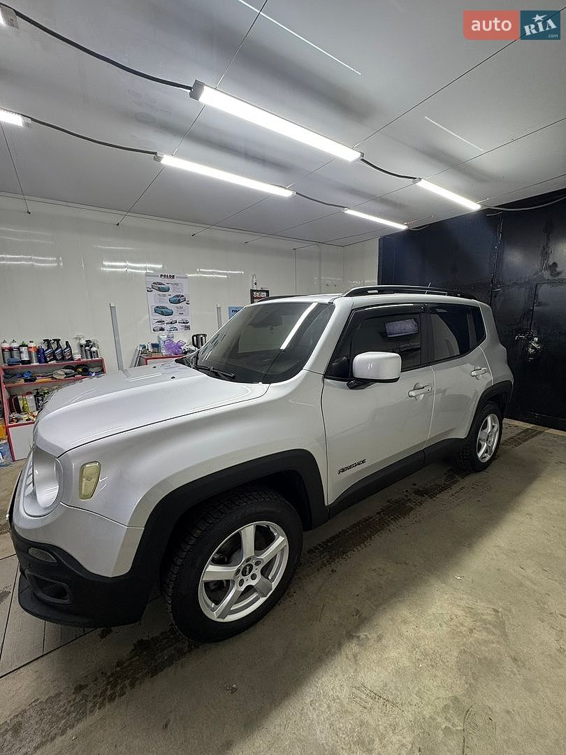 Jeep Renegade 2017 VIN ZACCJBBB2HPG32153 фото оголошення 8 з 10