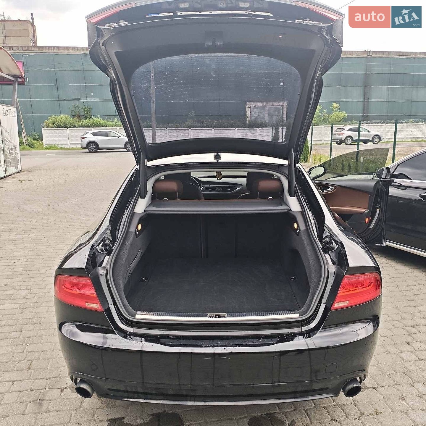 Audi A7 Sportback 2012 VIN WAUYGAFC1CN144246 фото оголошення 9 з 13