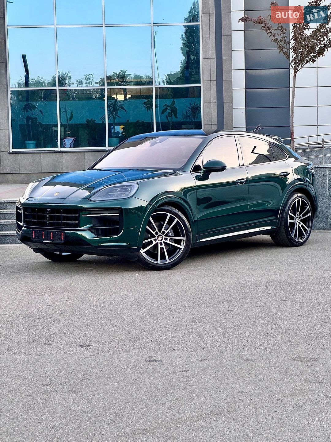Porsche Cayenne Coupe 2024 VIN WP1ZZZ9YZRDA24372 фото оголошення 6 з 57