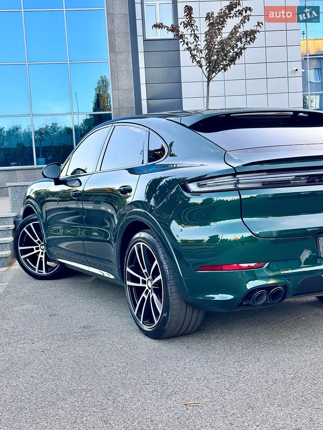 Porsche Cayenne Coupe 2024 VIN WP1ZZZ9YZRDA24372 фото оголошення 17 з 57