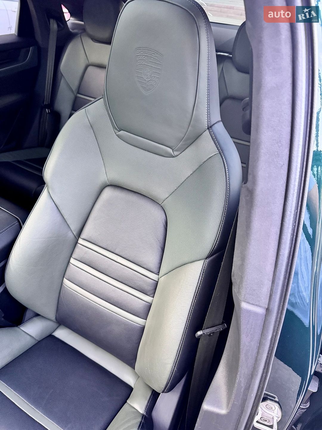 Porsche Cayenne Coupe 2024 VIN WP1ZZZ9YZRDA24372 фото оголошення 43 з 57
