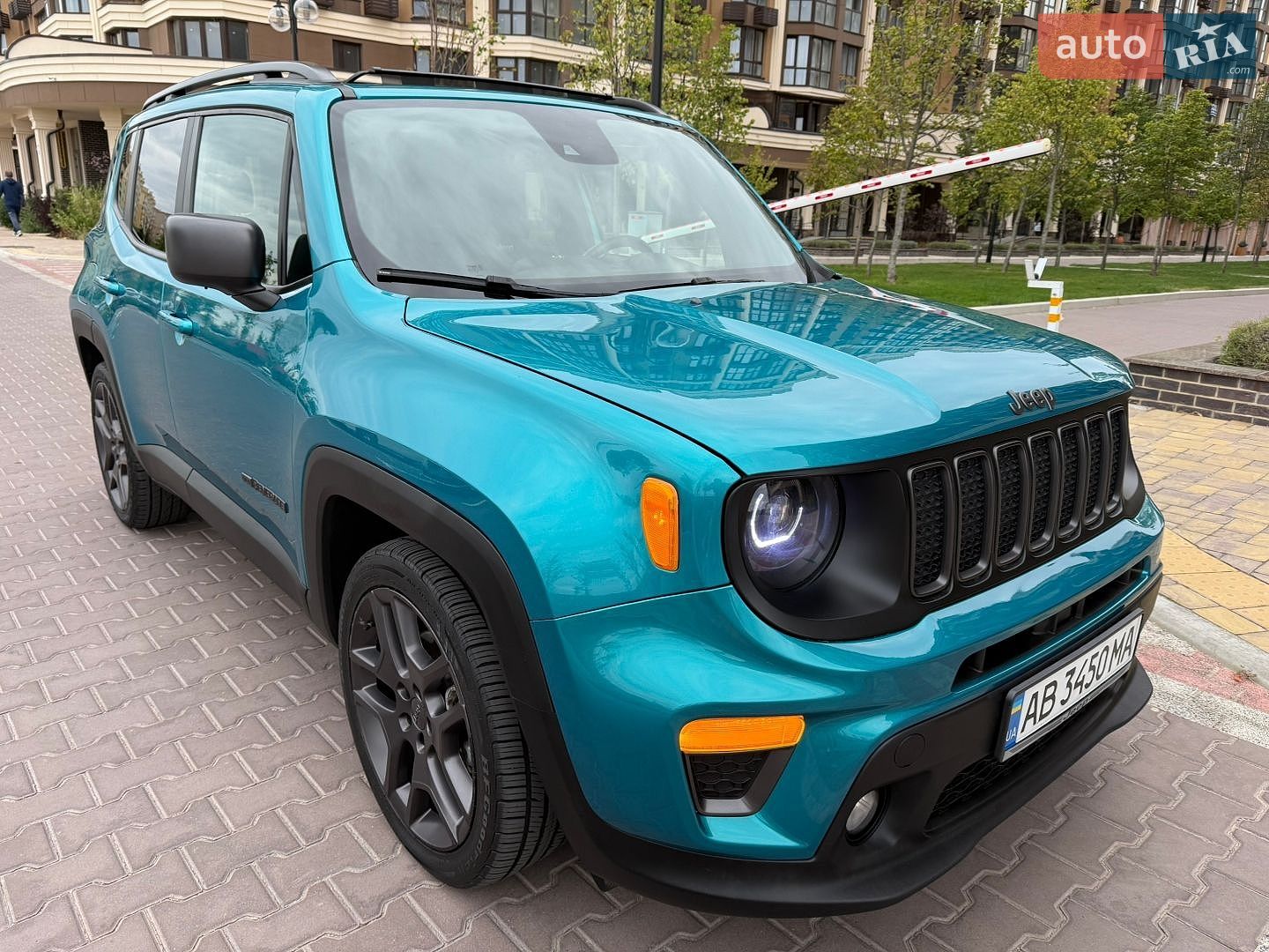 Jeep Renegade 2021 VIN ZACNJCBBXMPM63487 фото оголошення 21 з 60