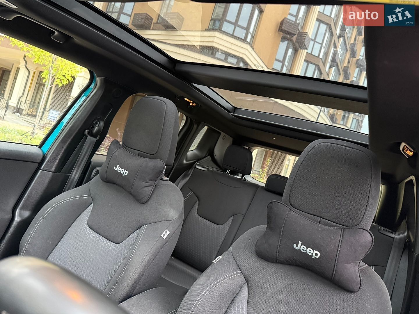 Jeep Renegade 2021 VIN ZACNJCBBXMPM63487 фото оголошення 15 з 60