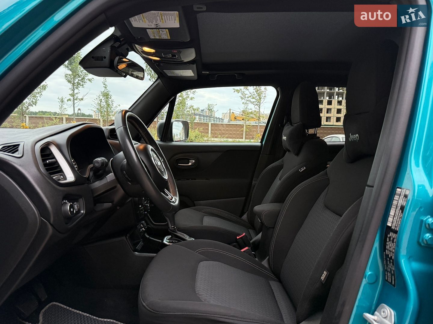 Jeep Renegade 2021 VIN ZACNJCBBXMPM63487 фото оголошення 6 з 60