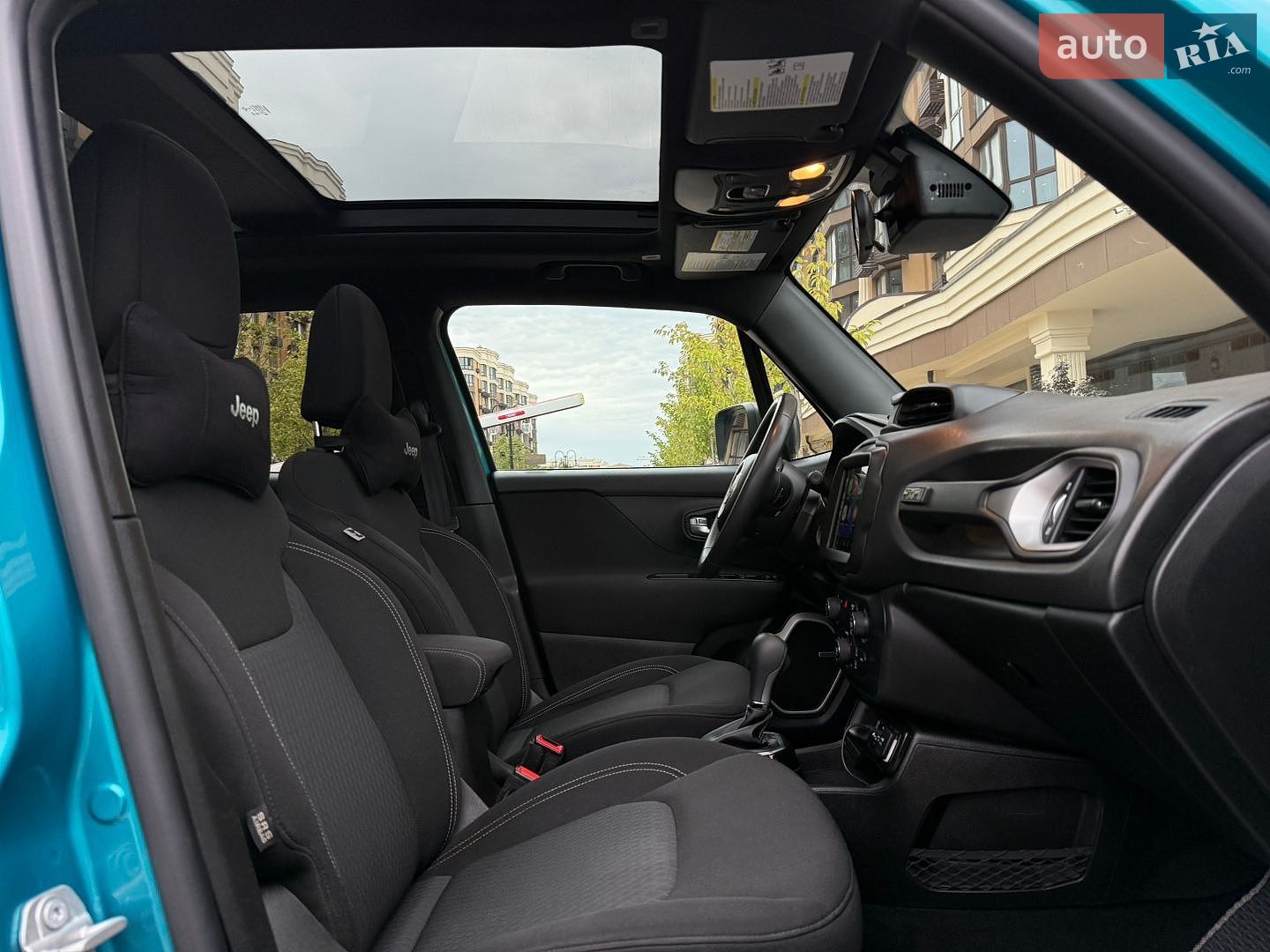 Jeep Renegade 2021 VIN ZACNJCBBXMPM63487 фото оголошення 23 з 60
