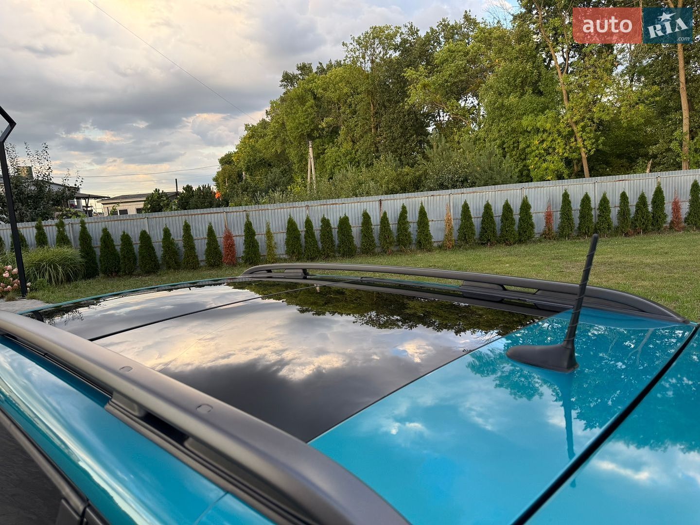 Jeep Renegade 2021 VIN ZACNJCBBXMPM63487 фото оголошення 45 з 60
