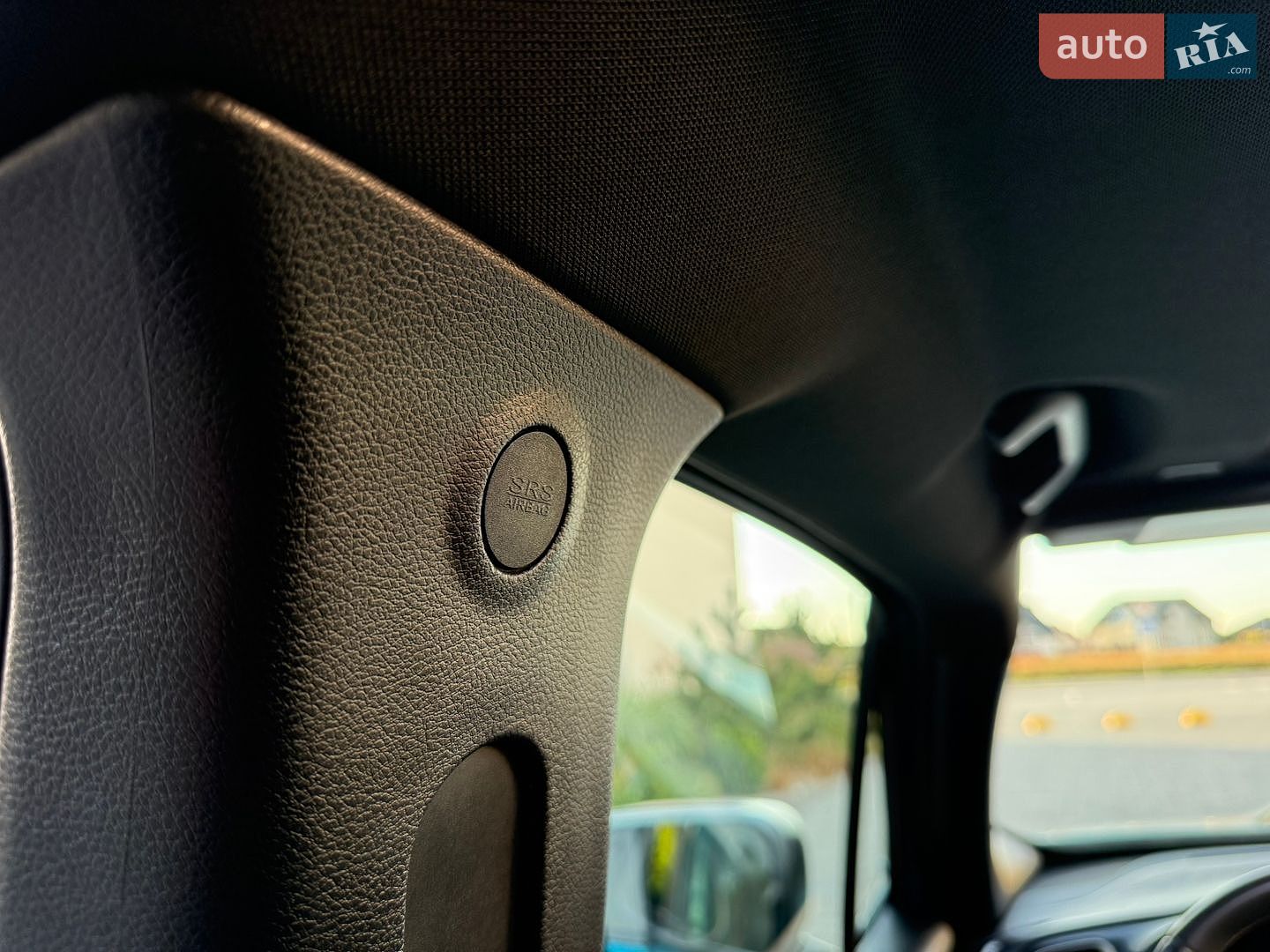 Jeep Renegade 2021 VIN ZACNJCBBXMPM63487 фото оголошення 48 з 60