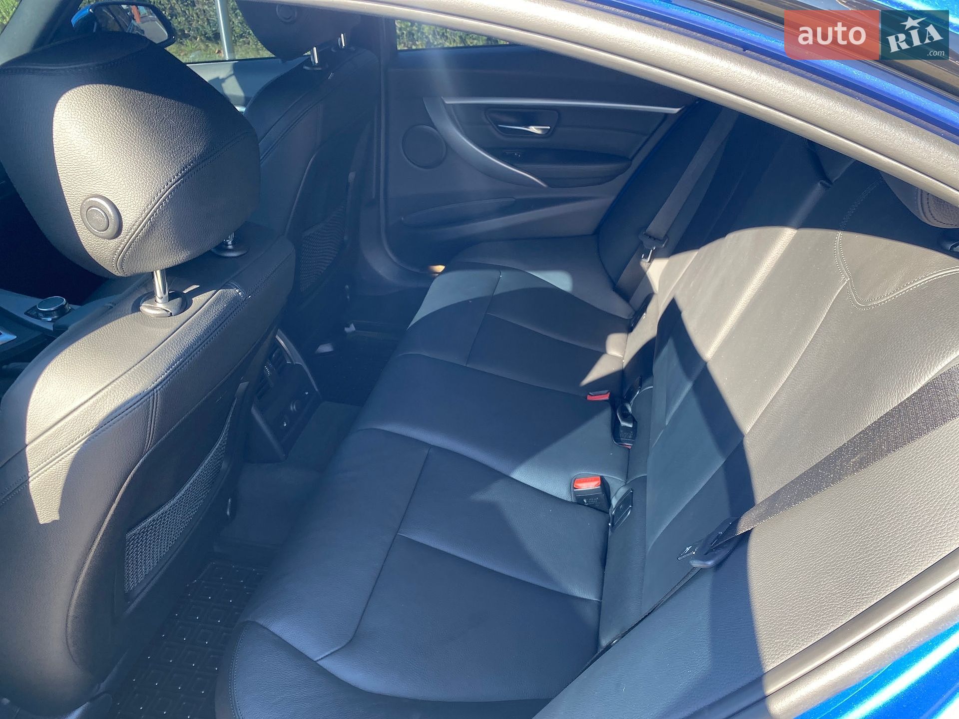 BMW 3 Series 2018 VIN WBA8B9103JA826351 фото оголошення 19 з 24