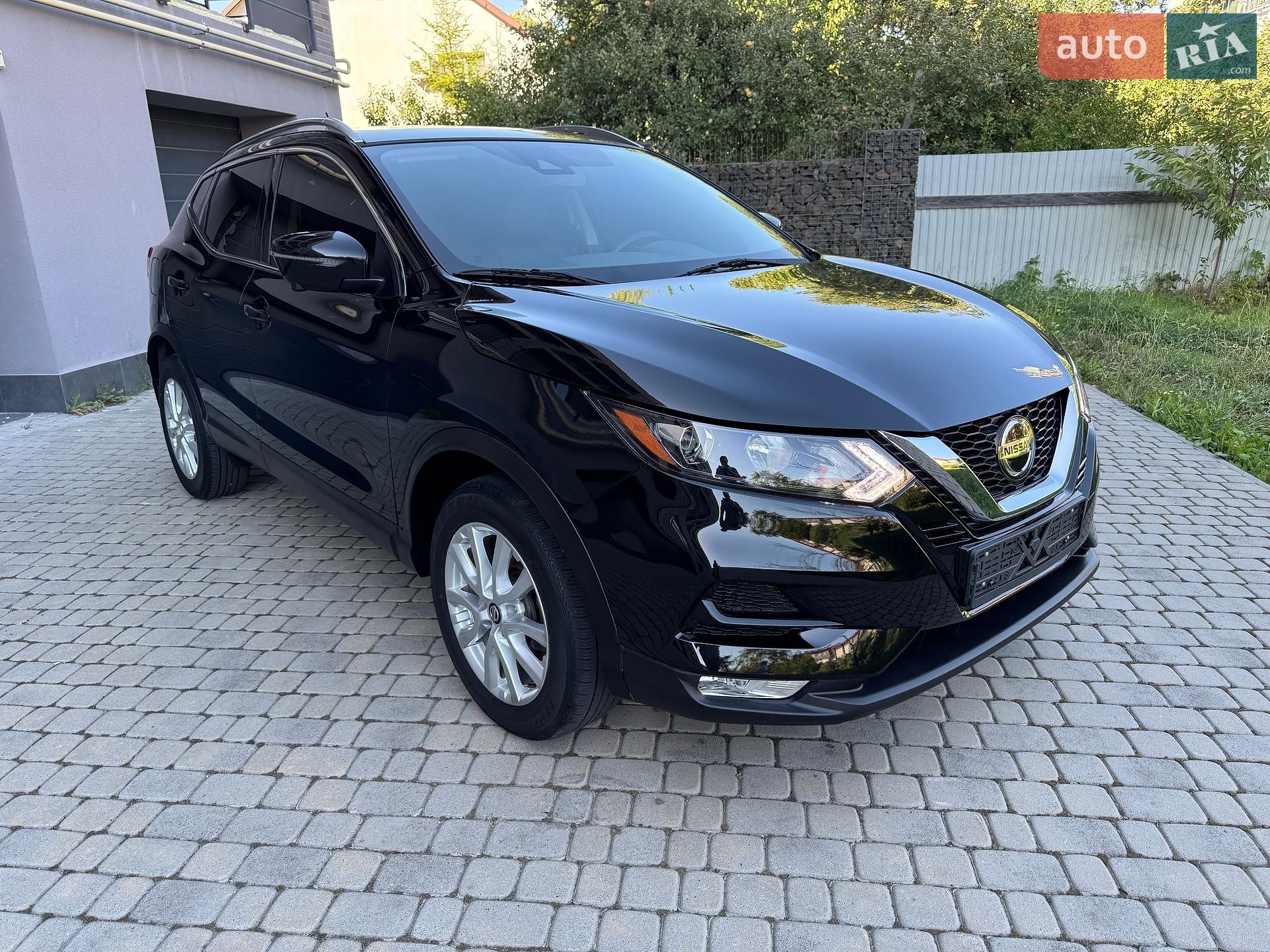 Nissan Rogue Sport 2020 VIN JN1BJ1CWXLW388872 фото оголошення 3 з 55