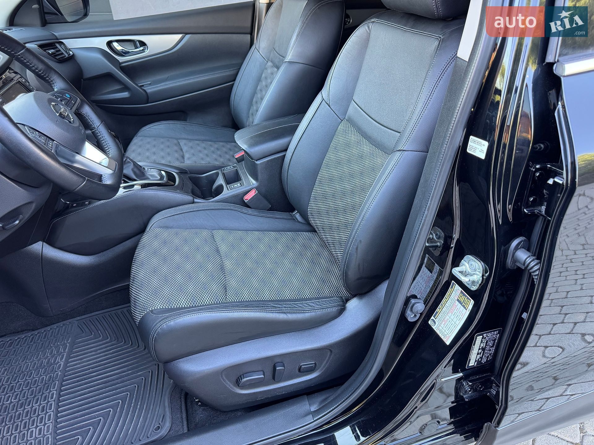 Nissan Rogue Sport 2020 VIN JN1BJ1CWXLW388872 фото оголошення 28 з 55
