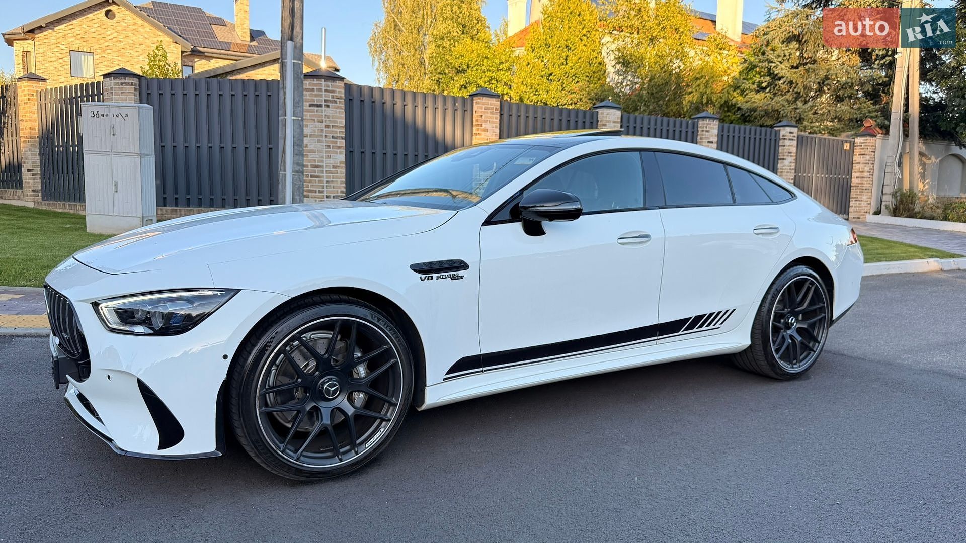 Mercedes-Benz AMG GT 4-Door Coupe 2019 VIN WDD7X6BB3KA008494 фото оголошення 7 з 26