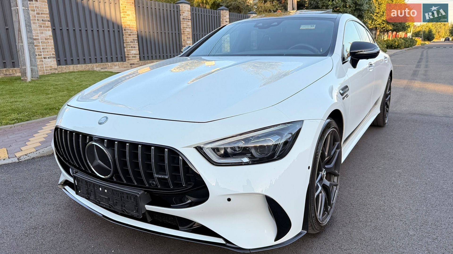 Mercedes-Benz AMG GT 4-Door Coupe 2019 VIN WDD7X6BB3KA008494 фото оголошення 8 з 26