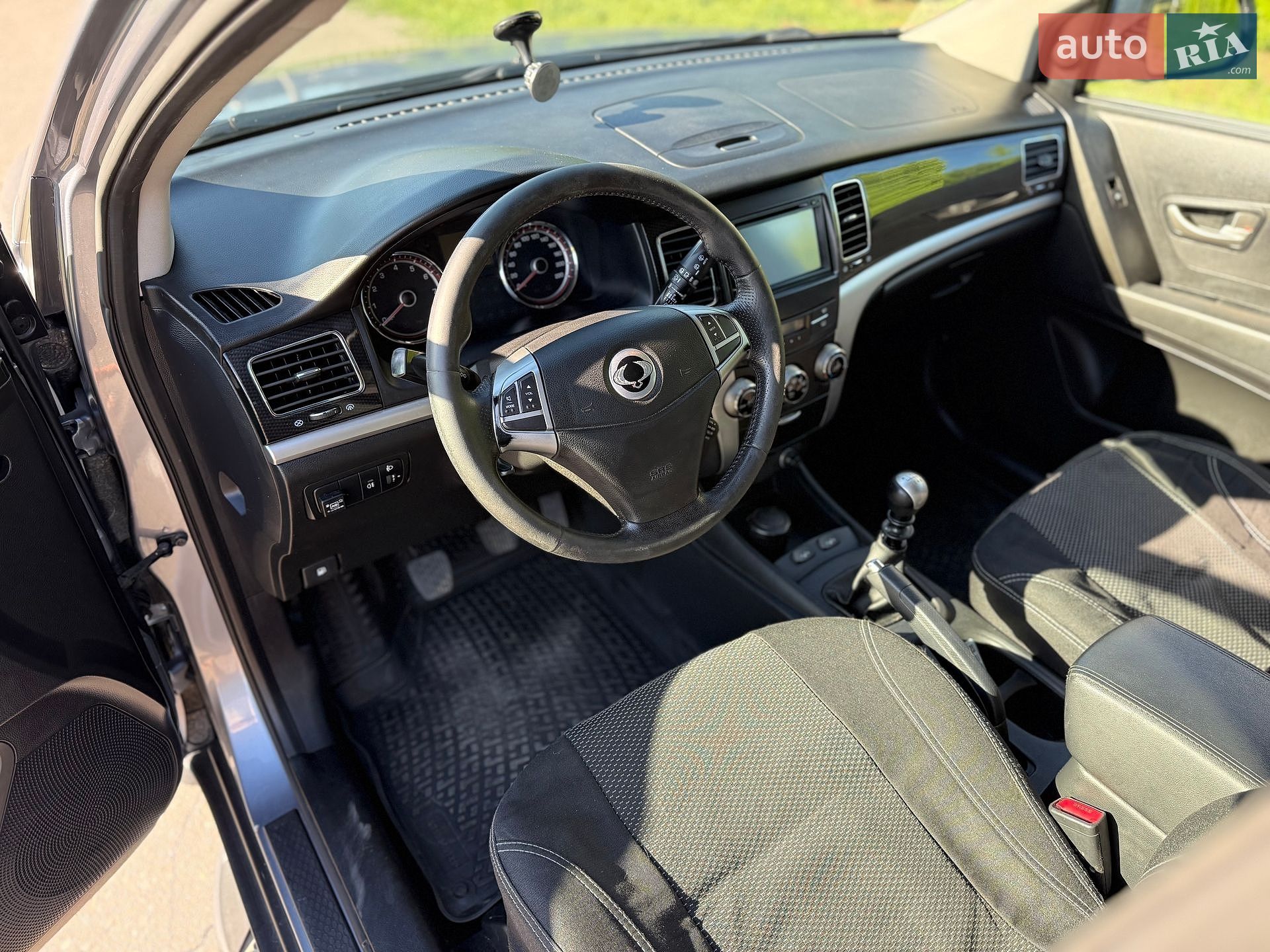 SsangYong Korando 2013 VIN Y7WCK48M2D0020561 фото оголошення 14 з 25
