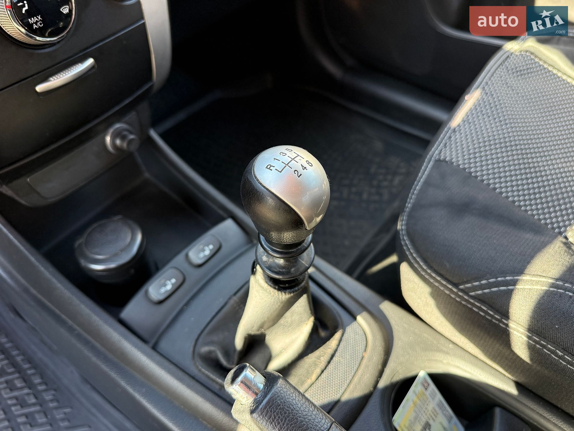 SsangYong Korando 2013 VIN Y7WCK48M2D0020561 фото оголошення 15 з 25