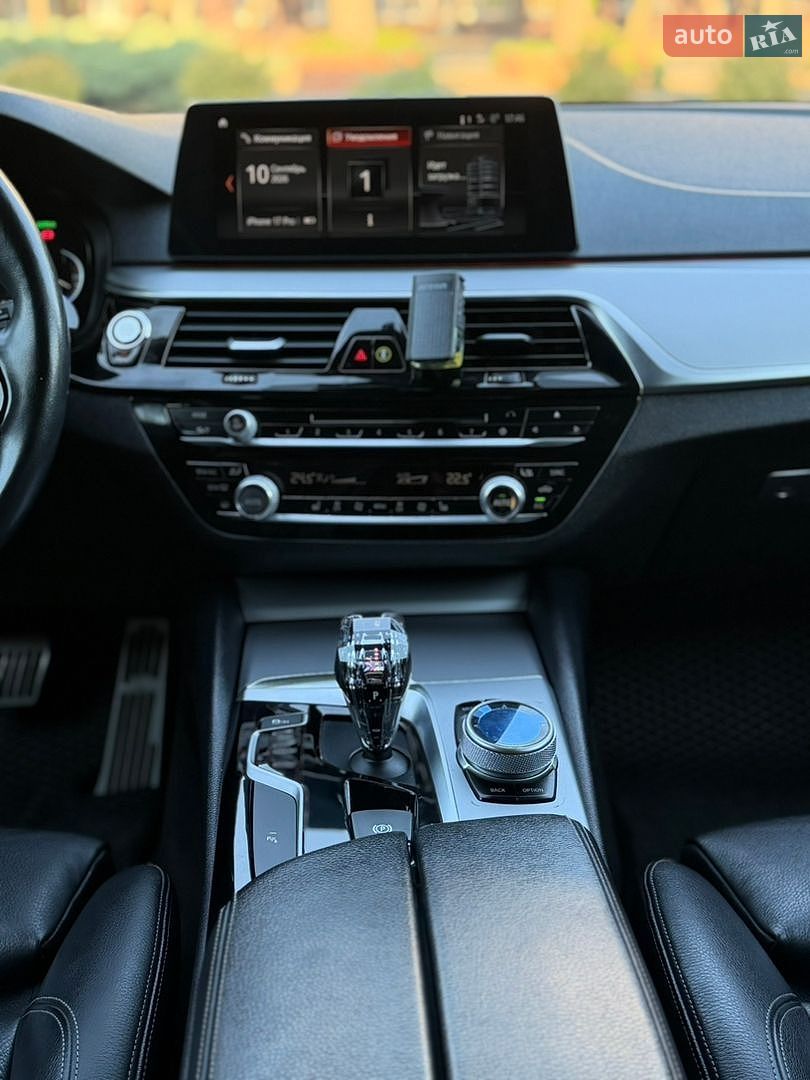 BMW 5 Series 2018 VIN WBAJM71060B268861 фото оголошення 26 з 46