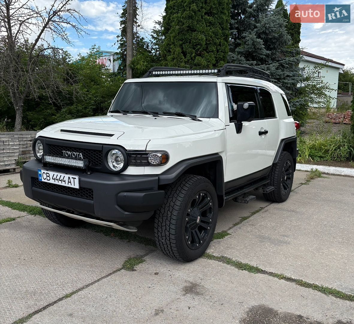 Toyota FJ Cruiser 2008 VIN JTEBU11F88K037802 фото оголошення 2 з 29