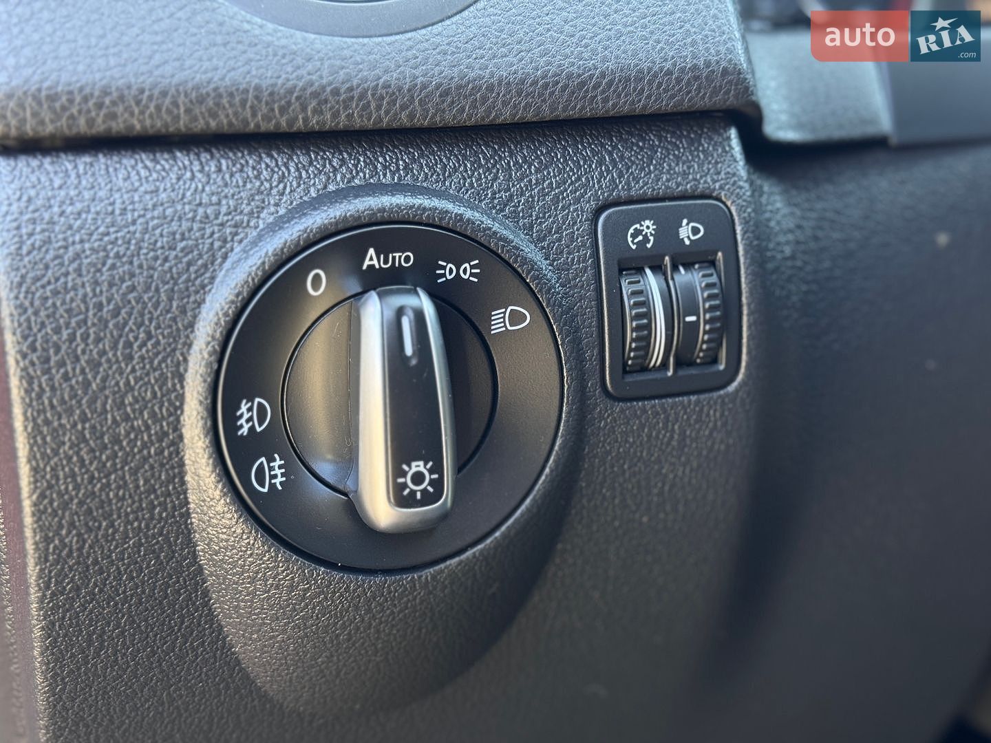 Volkswagen Golf Plus 2010 VIN WVWZZZ1KZ8W520277 фото оголошення 29 з 33