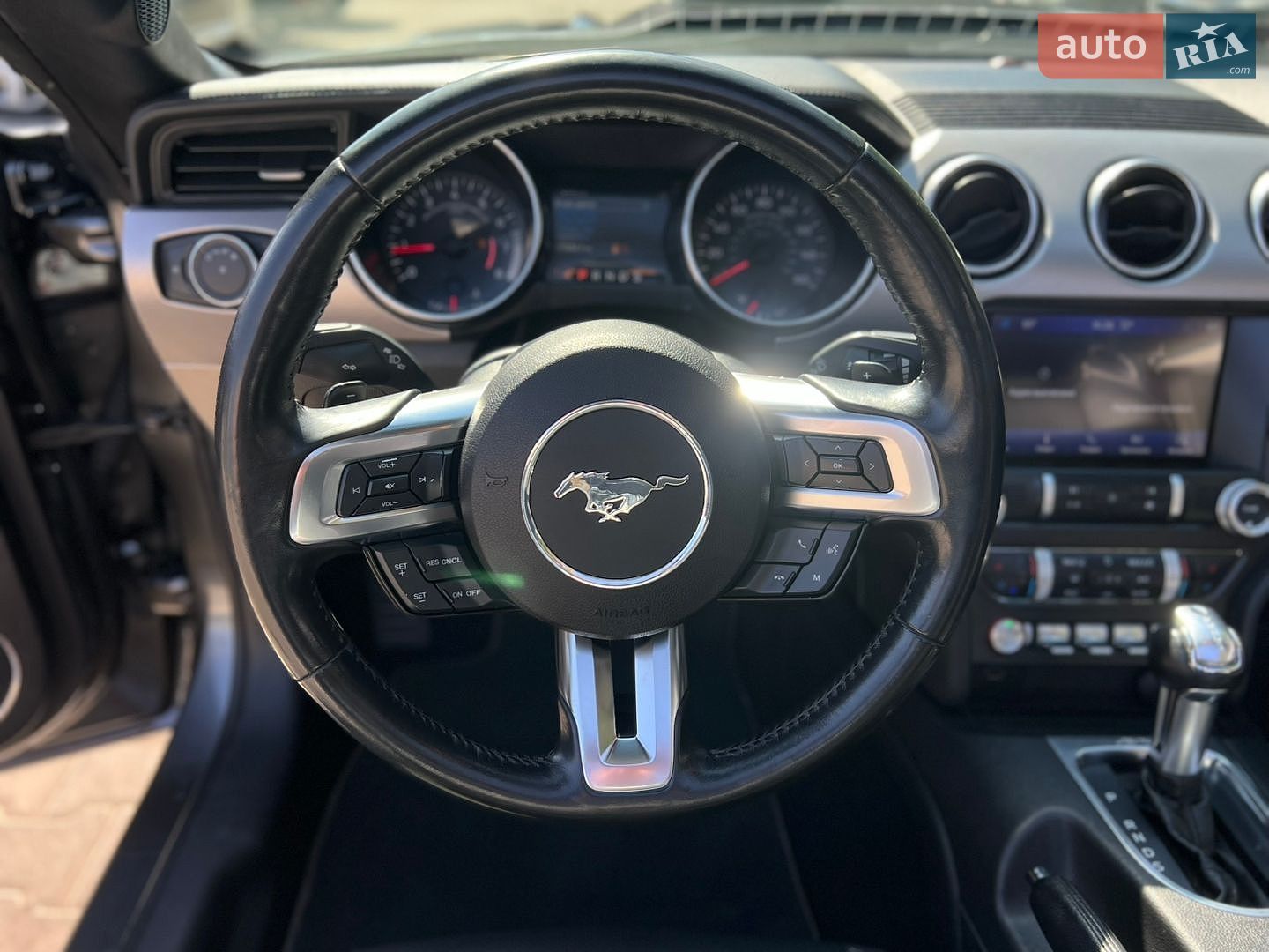 FORD MUSTANG 2020 VIN 1FATP8UH5L5131848 фото оголошення 10 з 30