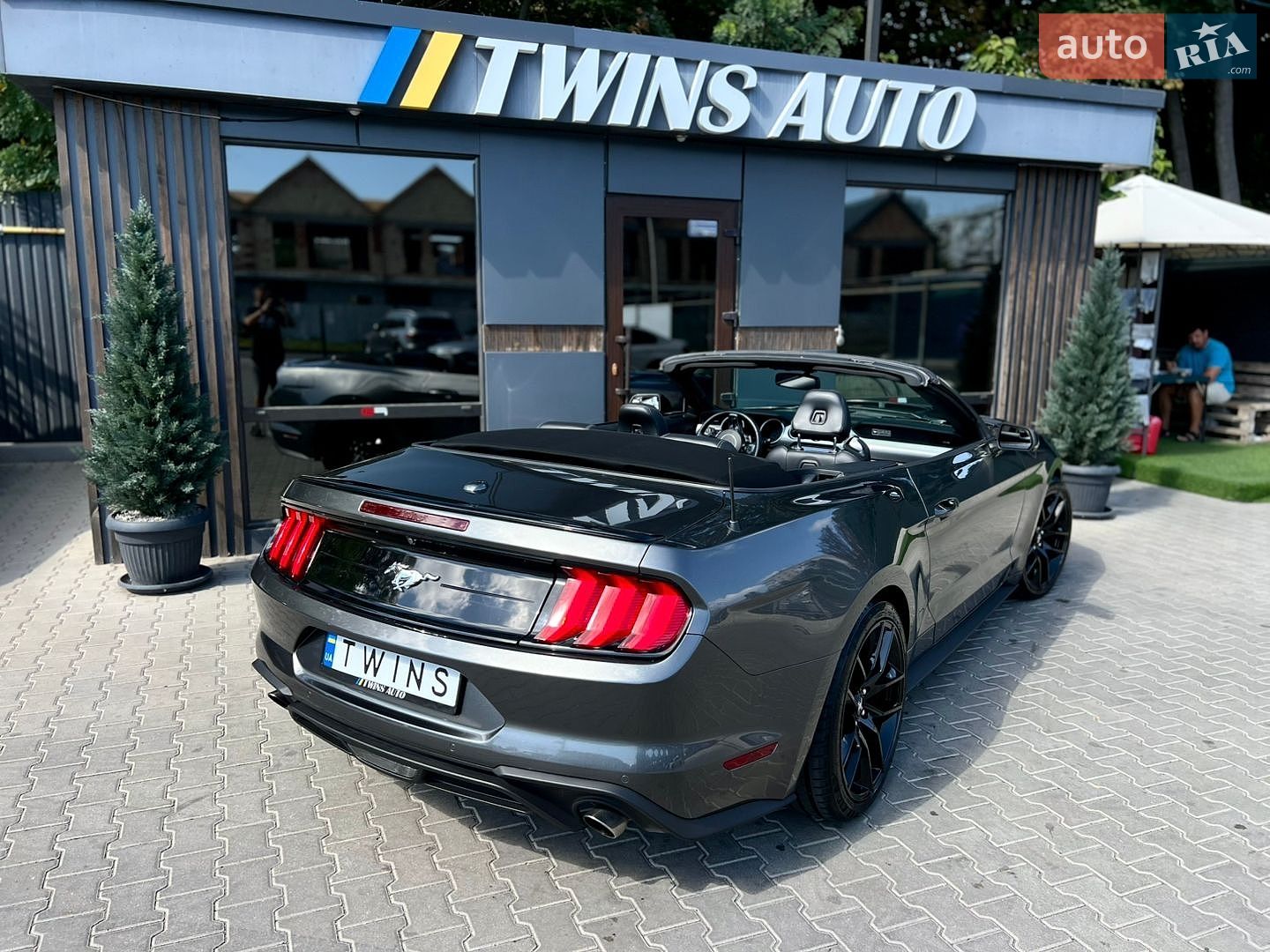 FORD MUSTANG 2020 VIN 1FATP8UH5L5131848 фото оголошення 18 з 30