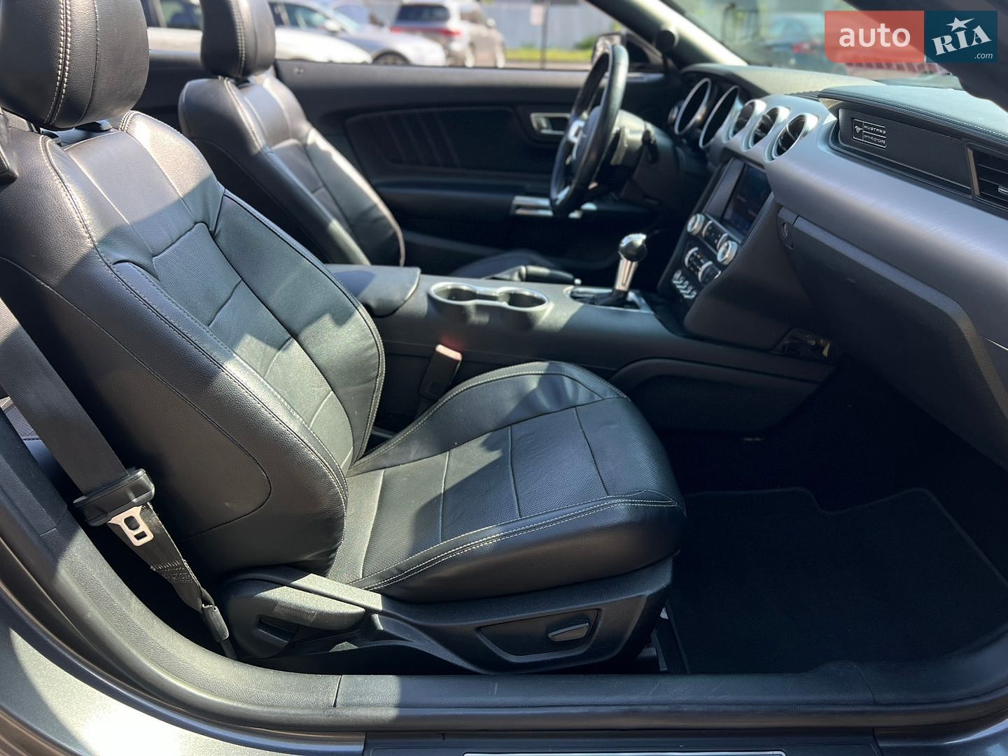 FORD MUSTANG 2020 VIN 1FATP8UH5L5131848 фото оголошення 26 з 30
