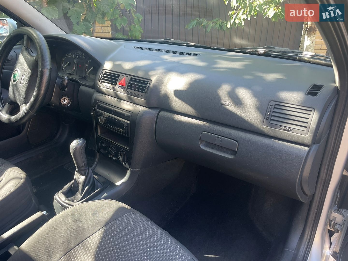 Skoda Octavia 2009 VIN TMBDX41U498851531 фото оголошення 10 з 16