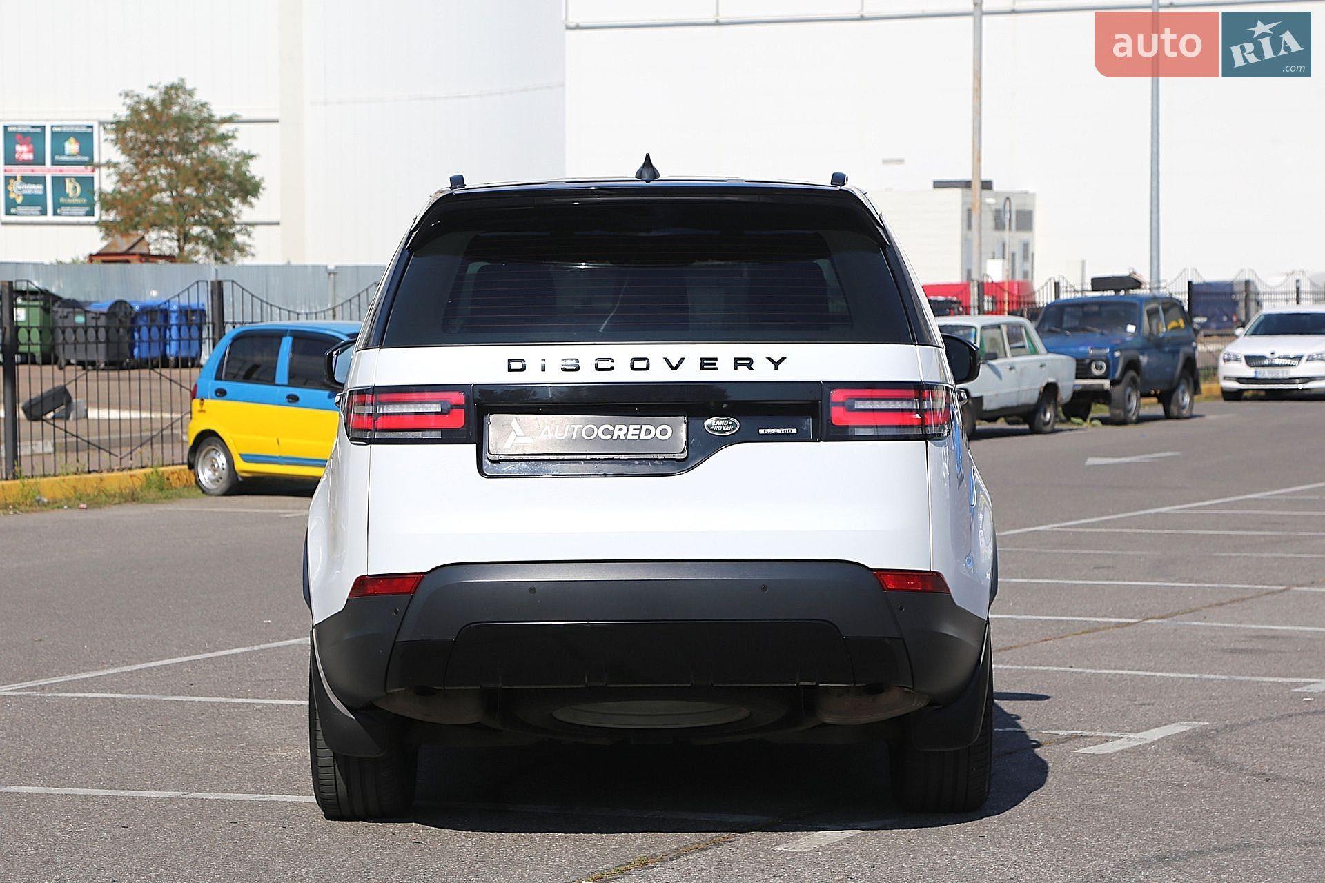 Land Rover Discovery 2017 VIN SALRA2BK1HA009402 фото оголошення 5 з 34