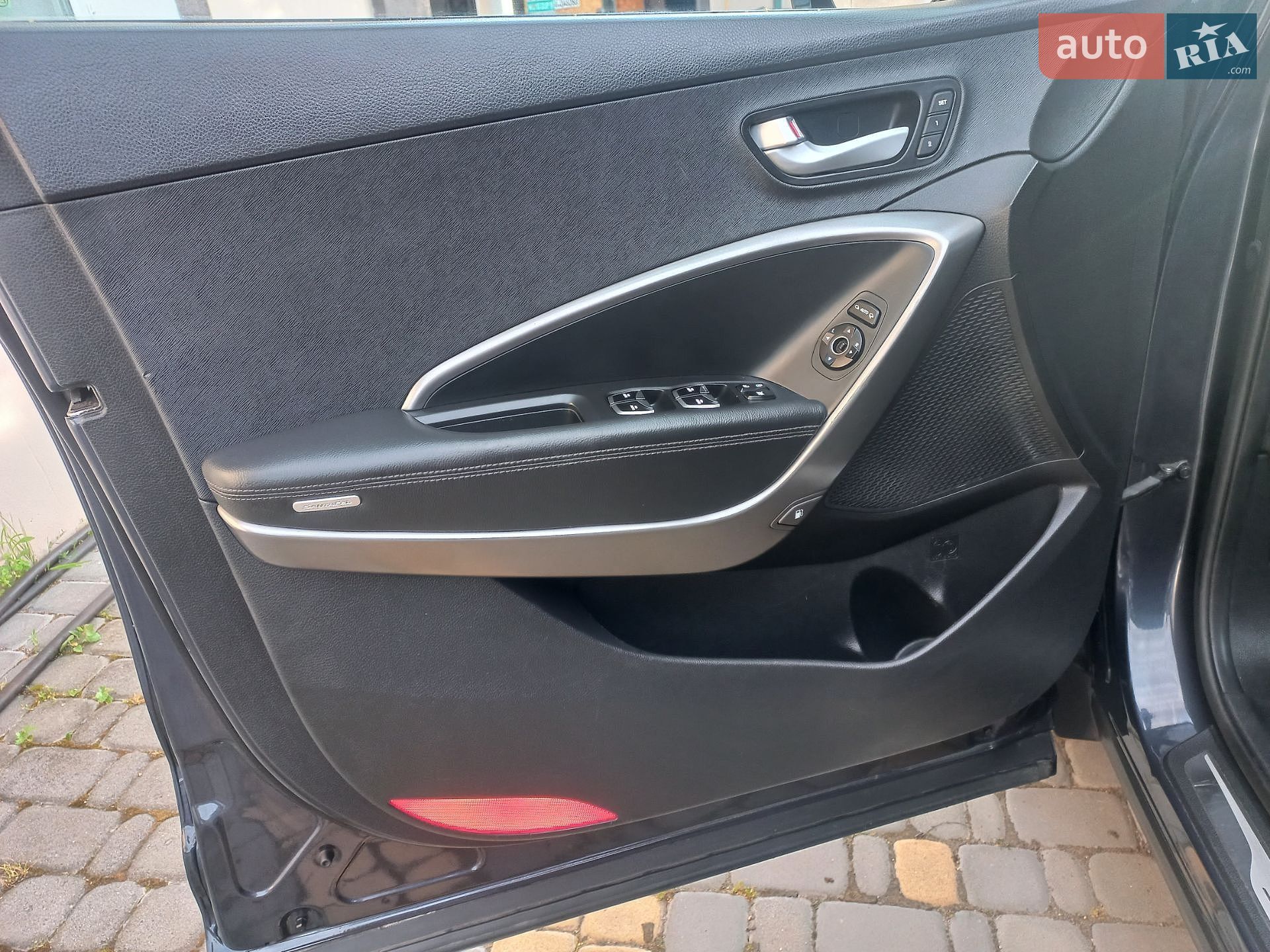 Hyundai Santa FE 2015 VIN KMHSU81XDEU325236 фото оголошення 41 з 126