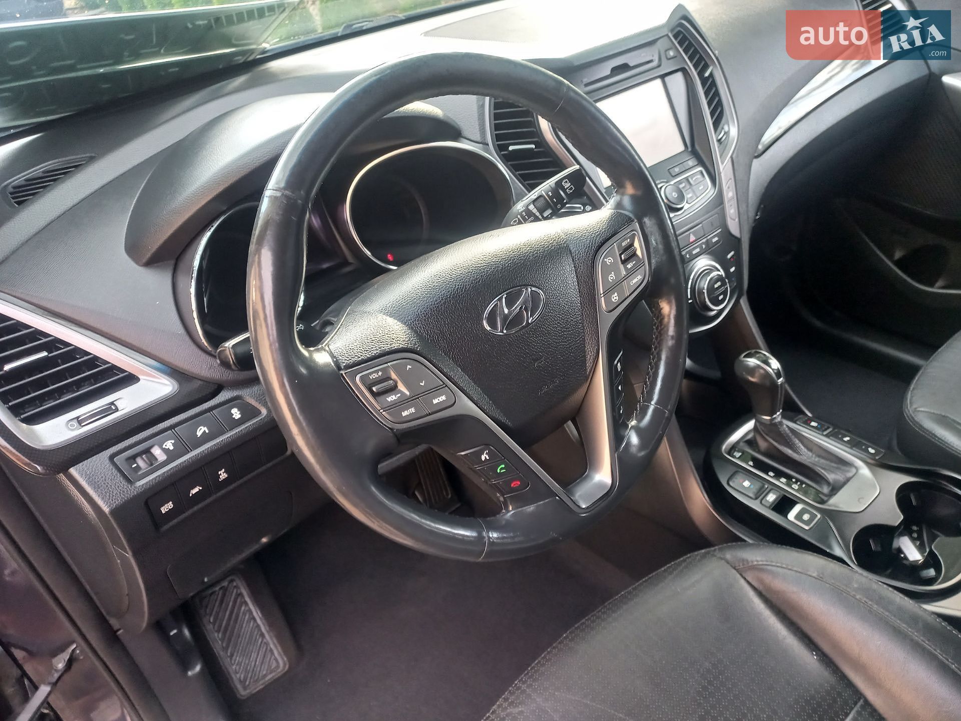 Hyundai Santa FE 2015 VIN KMHSU81XDEU325236 фото оголошення 53 з 126