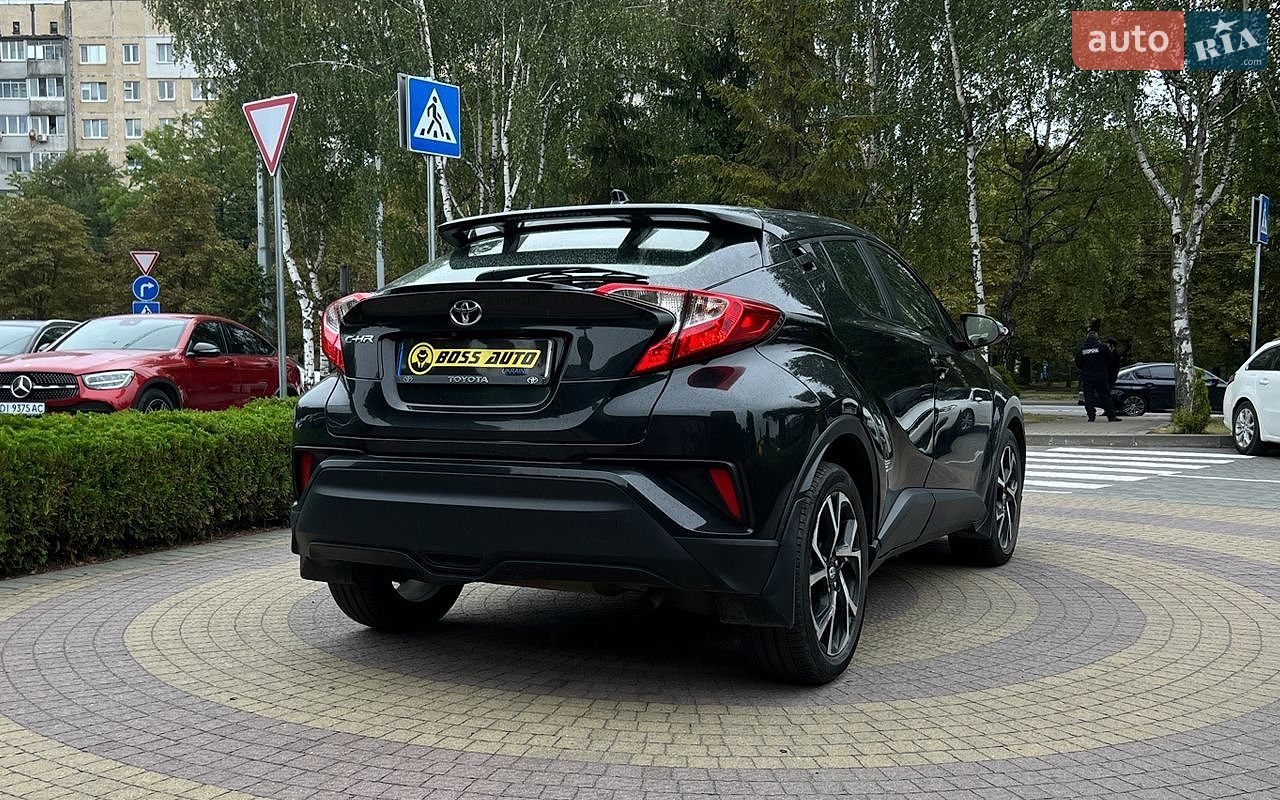 Toyota C-HR 2018 VIN JTNKHMBX1K1012122 фото оголошення 7 з 22