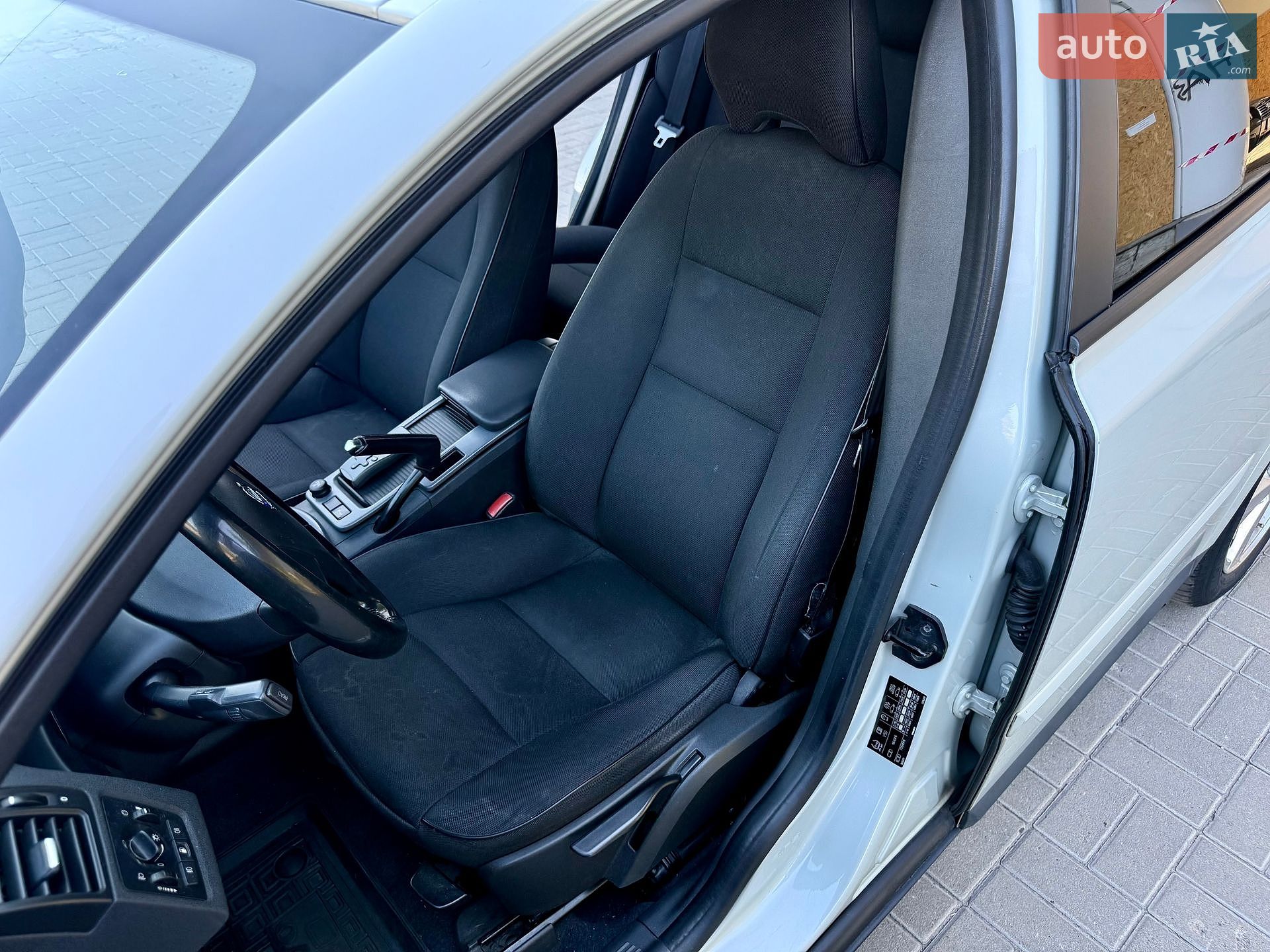 Volvo V50 2011 VIN YV1MW84F1B2635277 фото оголошення 16 з 27
