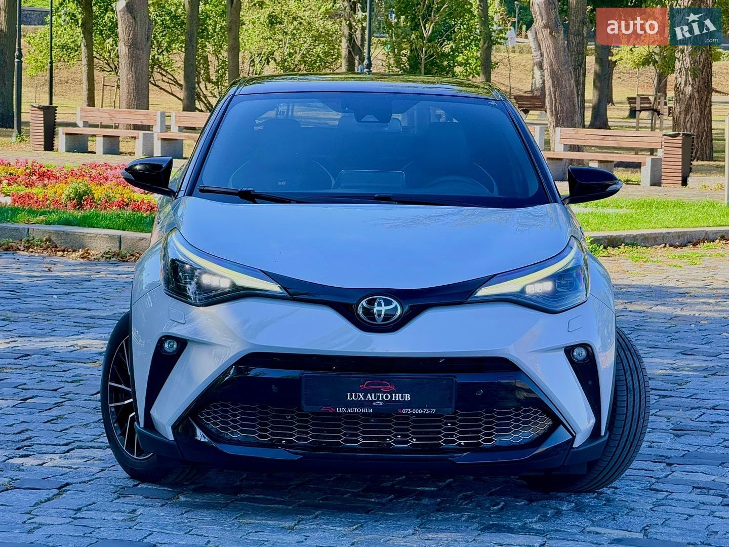 Toyota C-HR 2021 VIN NMTK54BX60R050828 фото оголошення 12 з 239