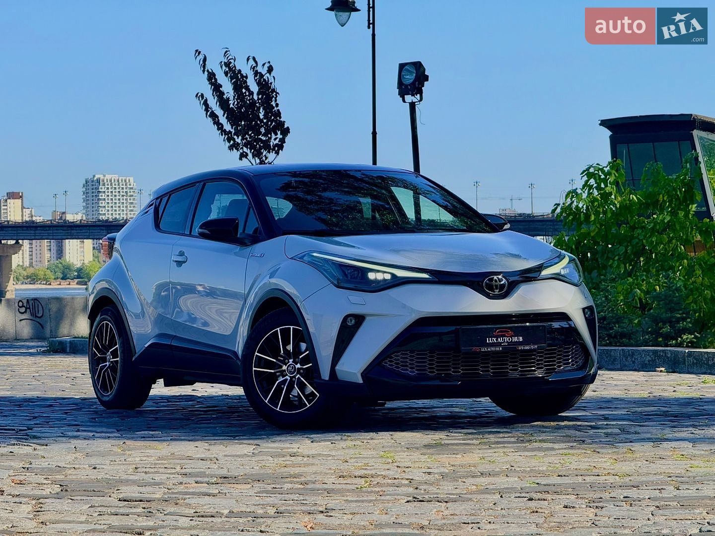 Toyota C-HR 2021 VIN NMTK54BX60R050828 фото оголошення 14 з 239