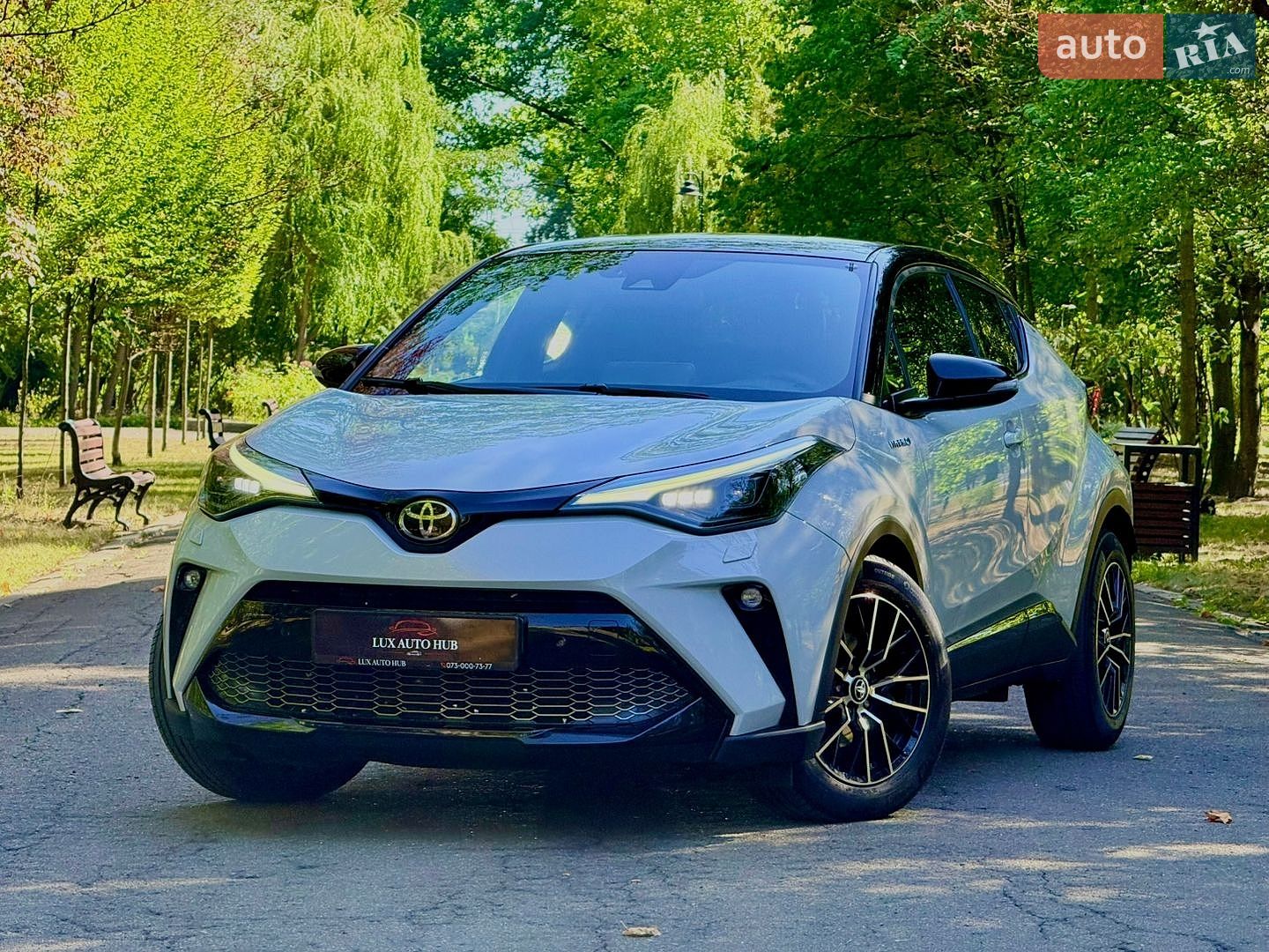 Toyota C-HR 2021 VIN NMTK54BX60R050828 фото оголошення 26 з 239