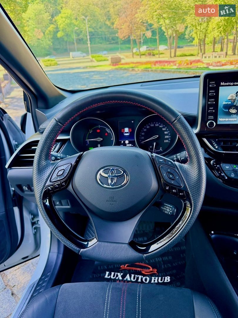 Toyota C-HR 2021 VIN NMTK54BX60R050828 фото оголошення 51 з 239