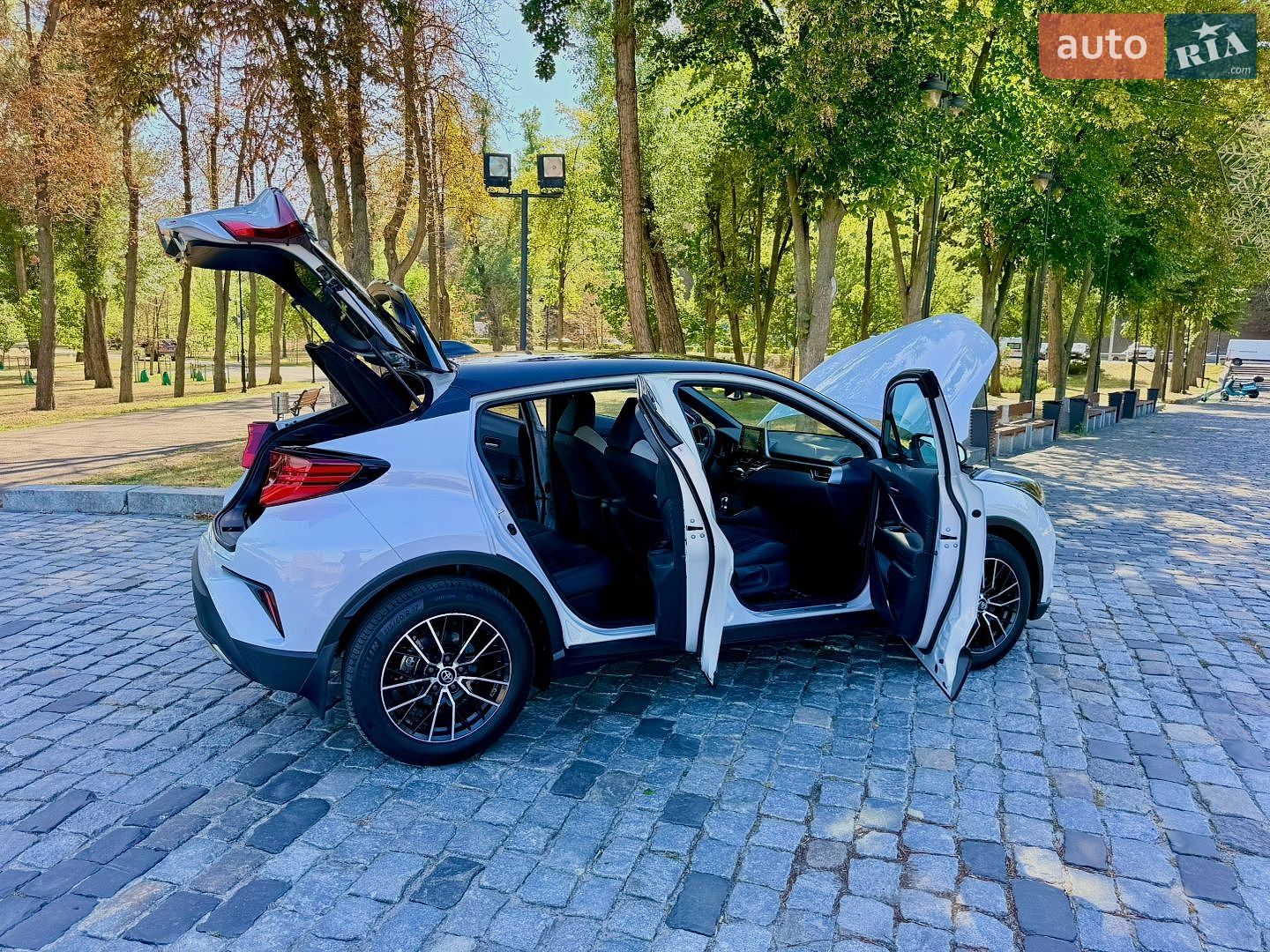 Toyota C-HR 2021 VIN NMTK54BX60R050828 фото оголошення 76 з 239