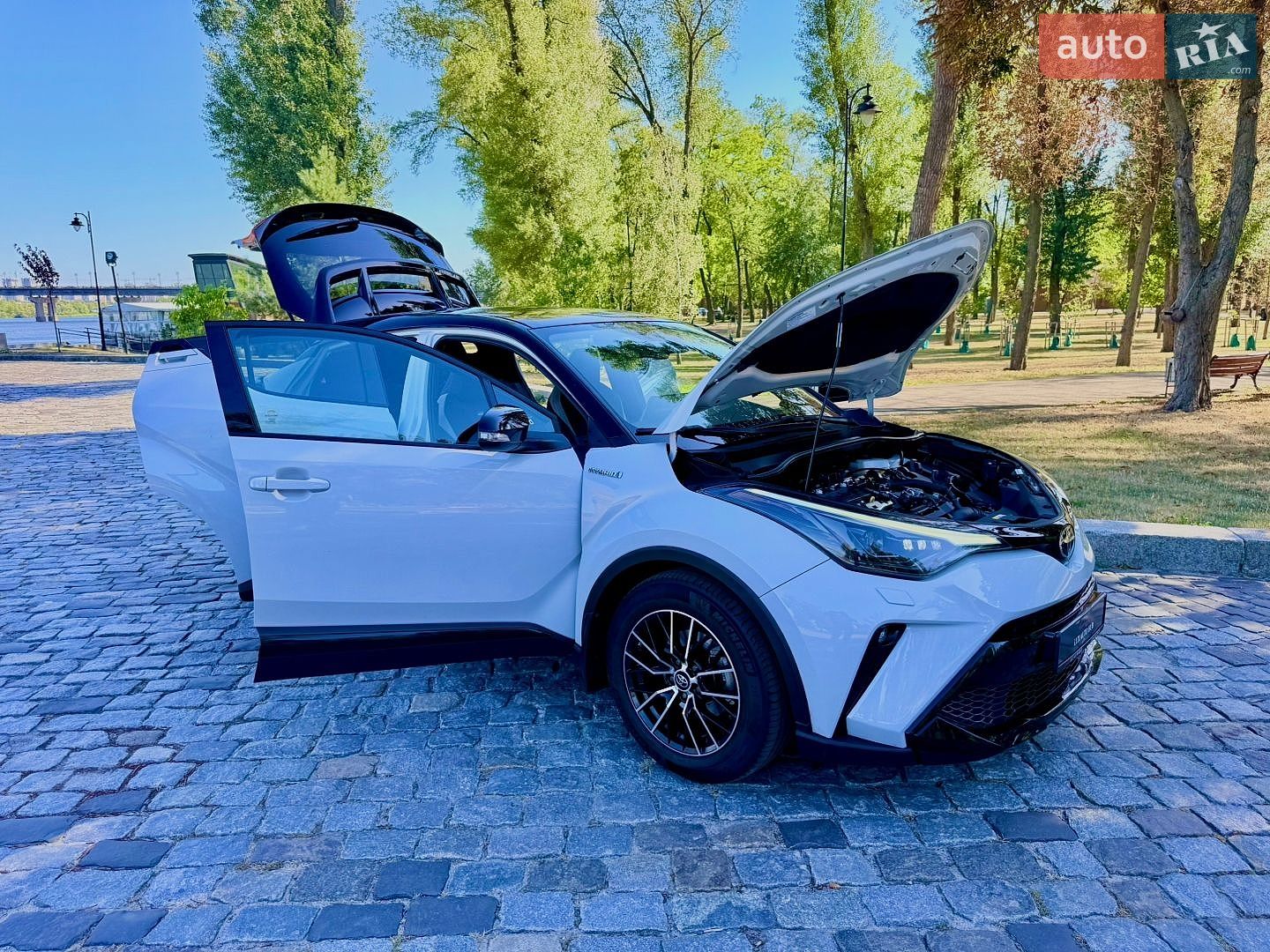 Toyota C-HR 2021 VIN NMTK54BX60R050828 фото оголошення 78 з 239