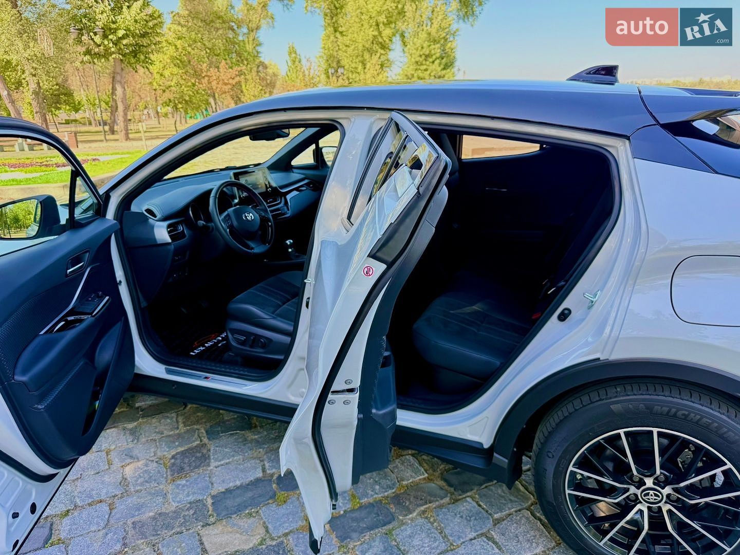 Toyota C-HR 2021 VIN NMTK54BX60R050828 фото оголошення 93 з 239