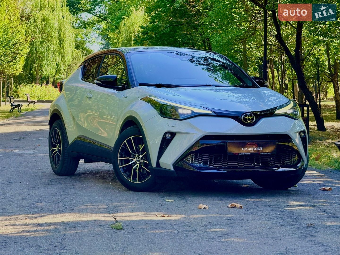 Toyota C-HR 2021 VIN NMTK54BX60R050828 фото оголошення 105 з 239