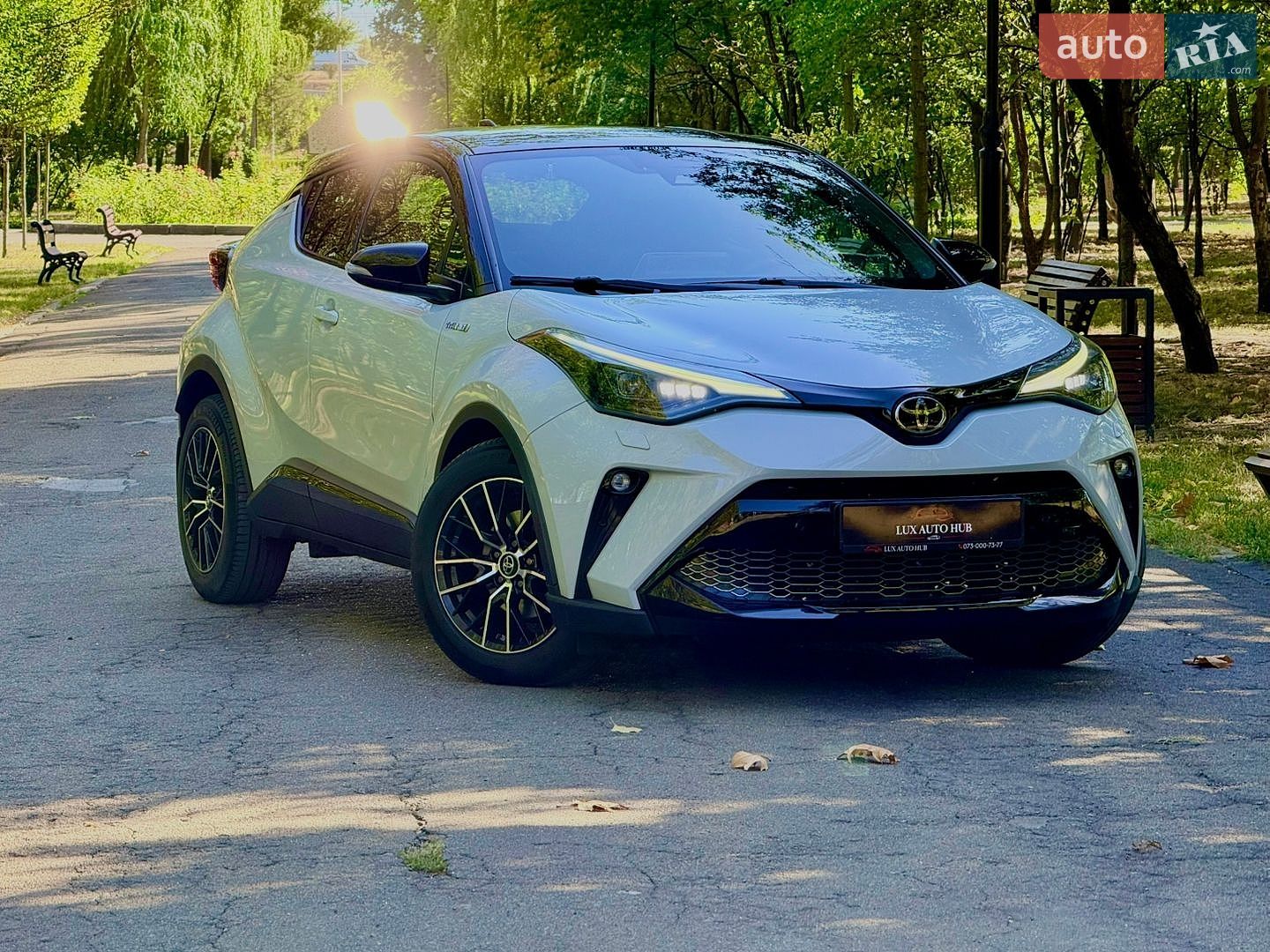 Toyota C-HR 2021 VIN NMTK54BX60R050828 фото оголошення 106 з 239