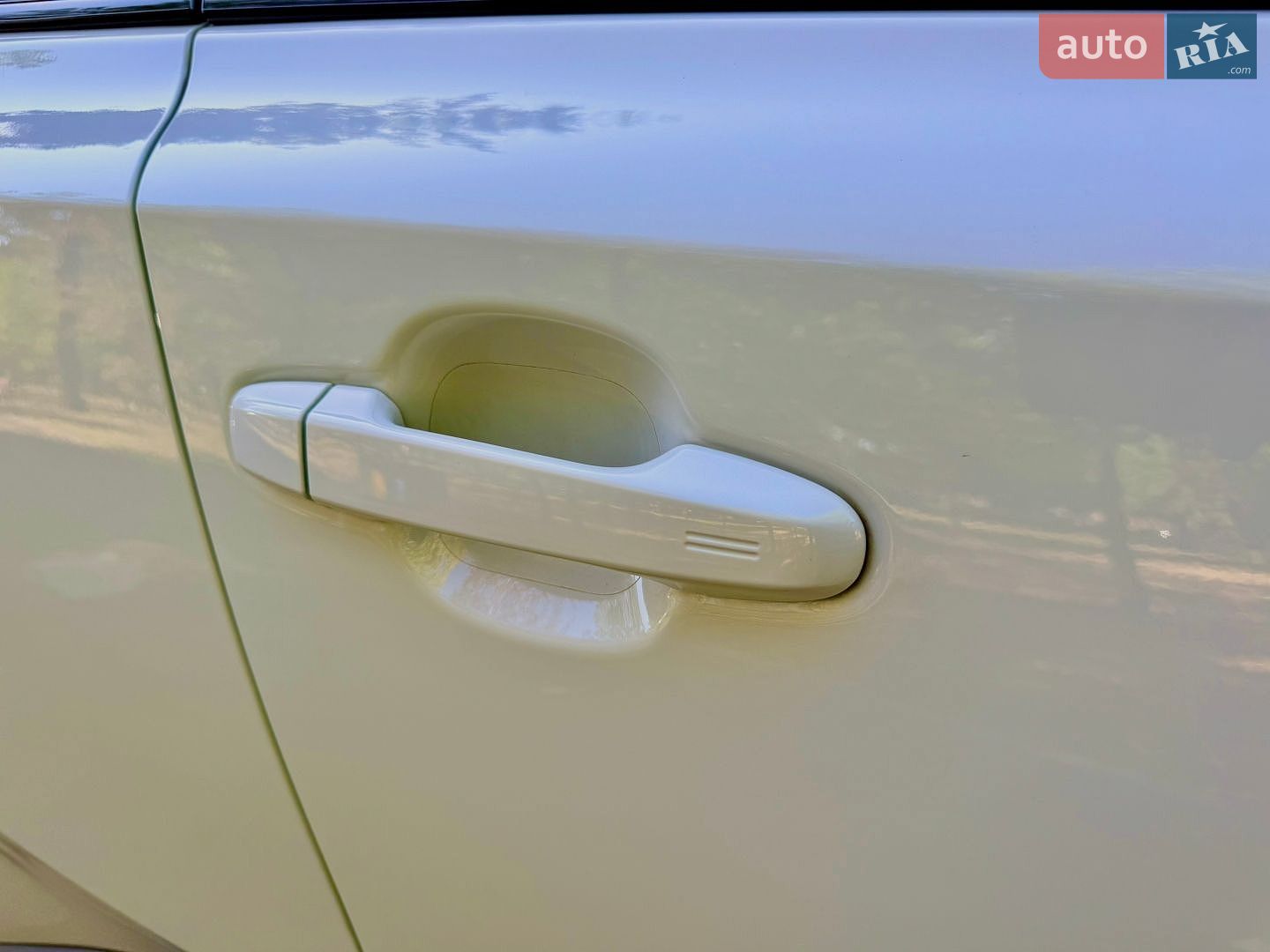 Toyota C-HR 2021 VIN NMTK54BX60R050828 фото оголошення 135 з 239