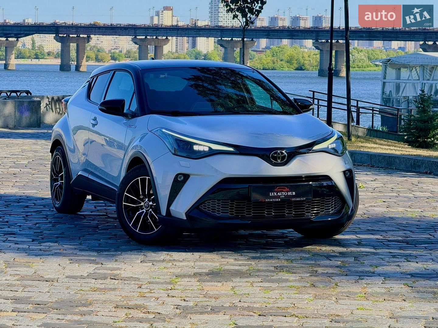 Toyota C-HR 2021 VIN NMTK54BX60R050828 фото оголошення 175 з 239
