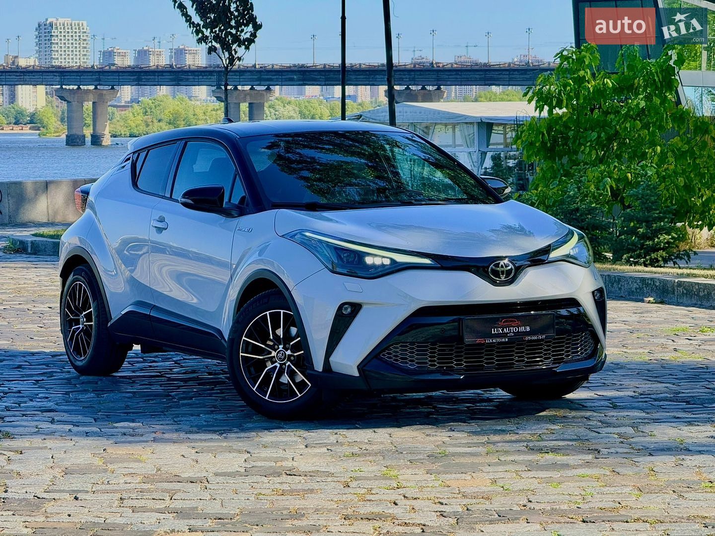 Toyota C-HR 2021 VIN NMTK54BX60R050828 фото оголошення 177 з 239