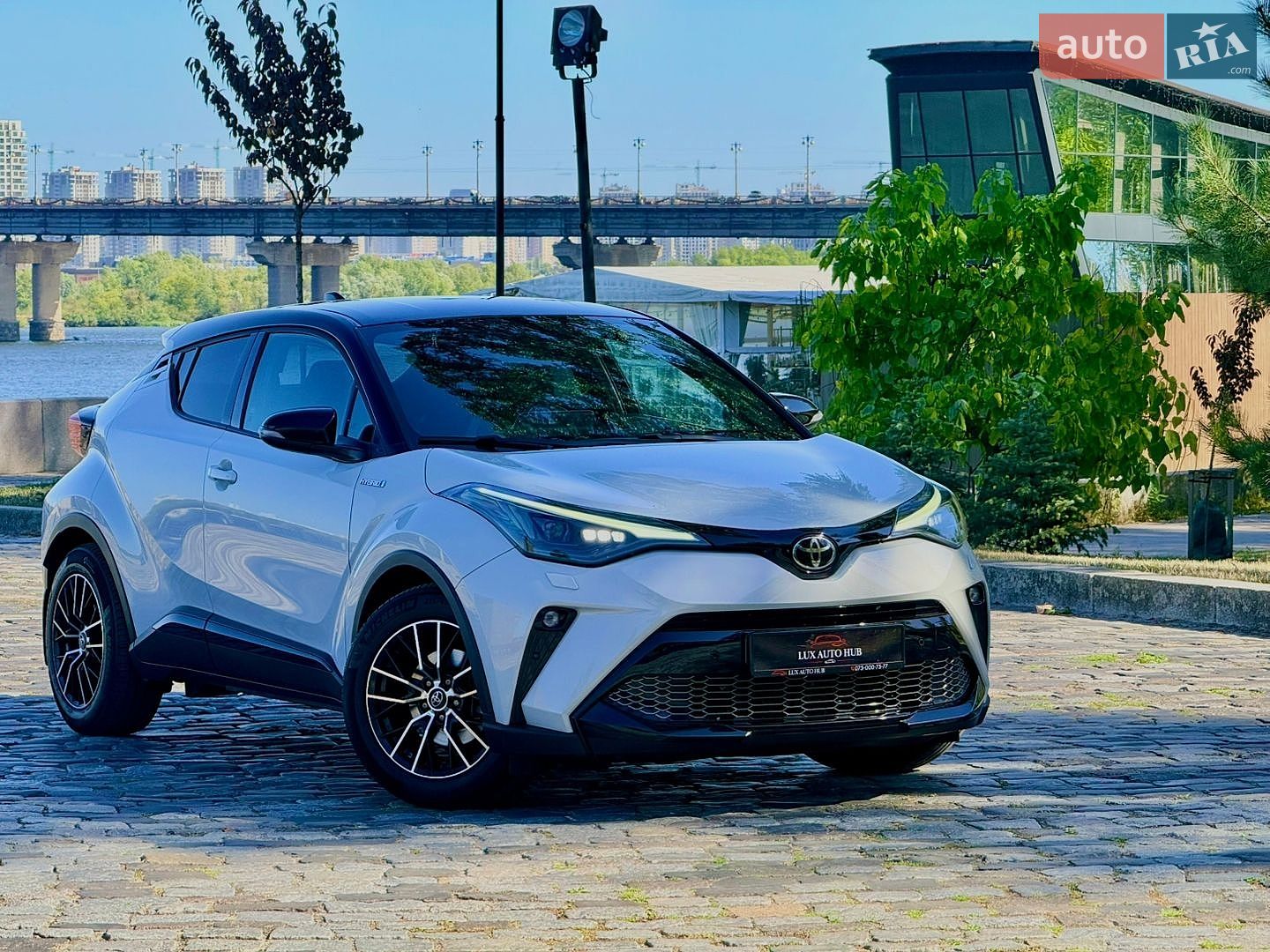 Toyota C-HR 2021 VIN NMTK54BX60R050828 фото оголошення 181 з 239