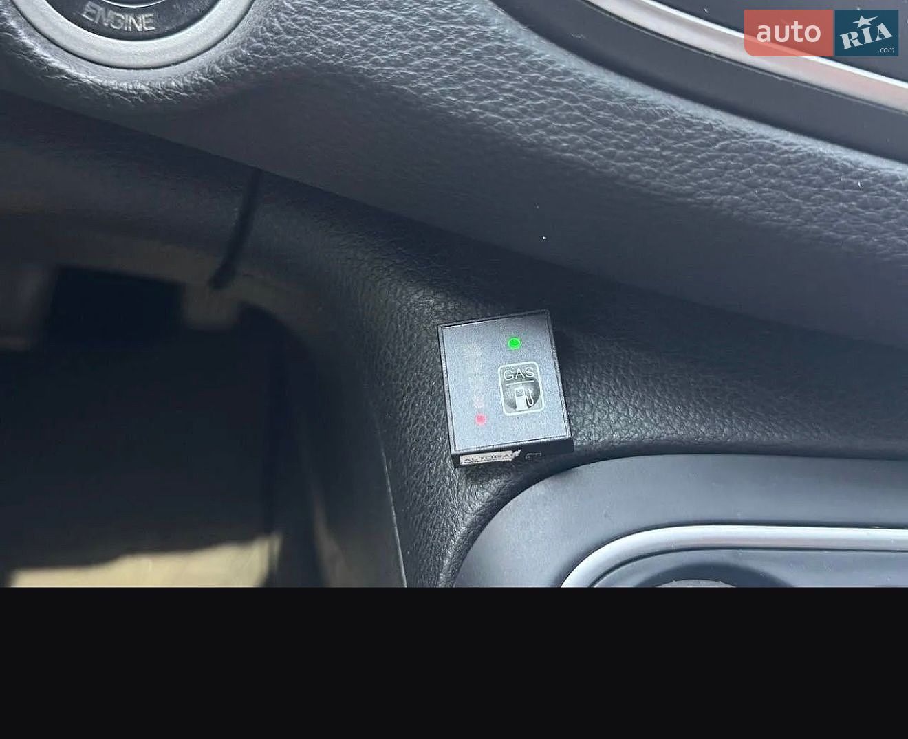 Chrysler 200 2014 VIN 1C3CCCAB9FN641895 фото оголошення 5 з 10