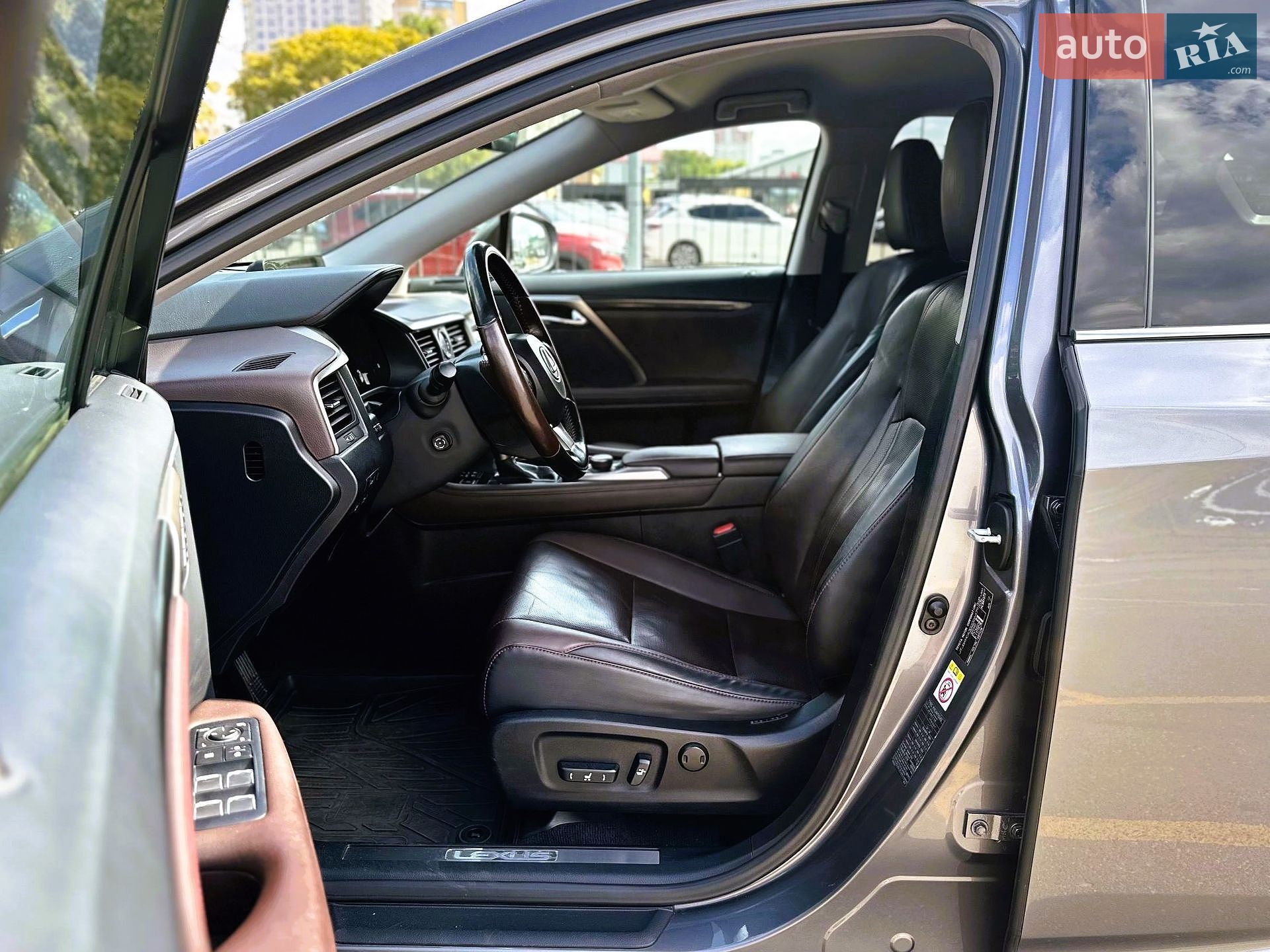Lexus RX 2017 VIN JTJBAMCA302026479 фото оголошення 18 з 46