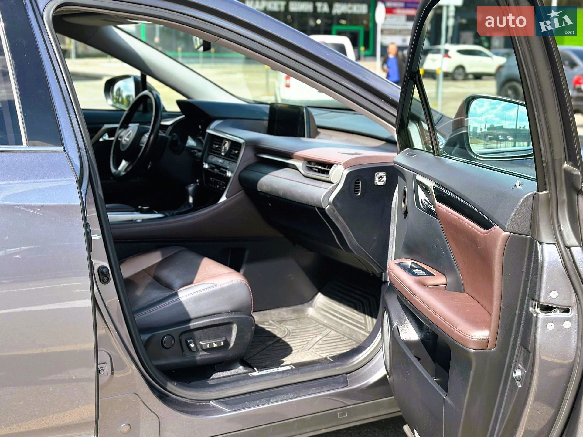 Lexus RX 2017 VIN JTJBAMCA302026479 фото оголошення 28 з 46